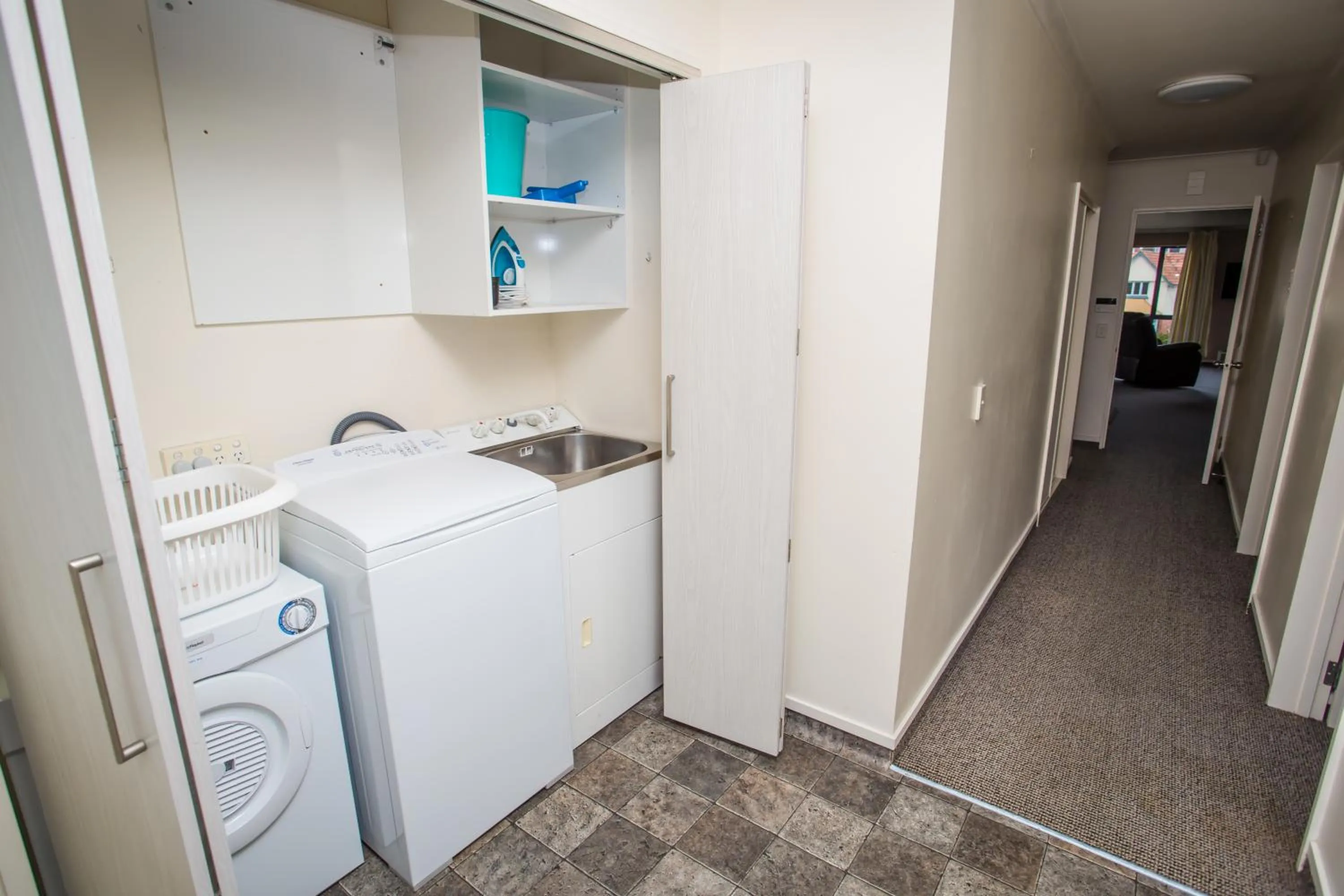 Area and facilities in The Coast Motel