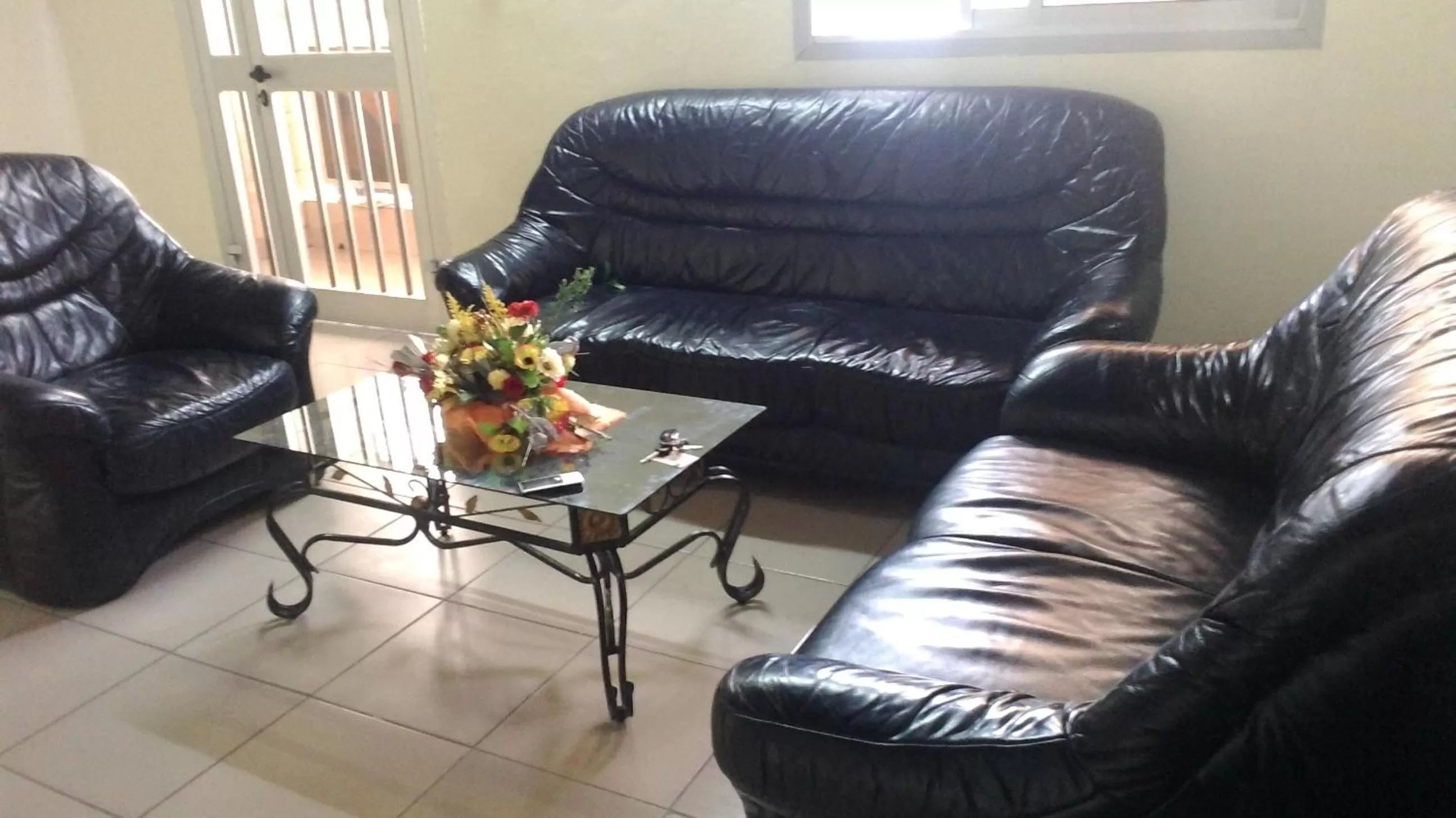 Property building in Maison Rose