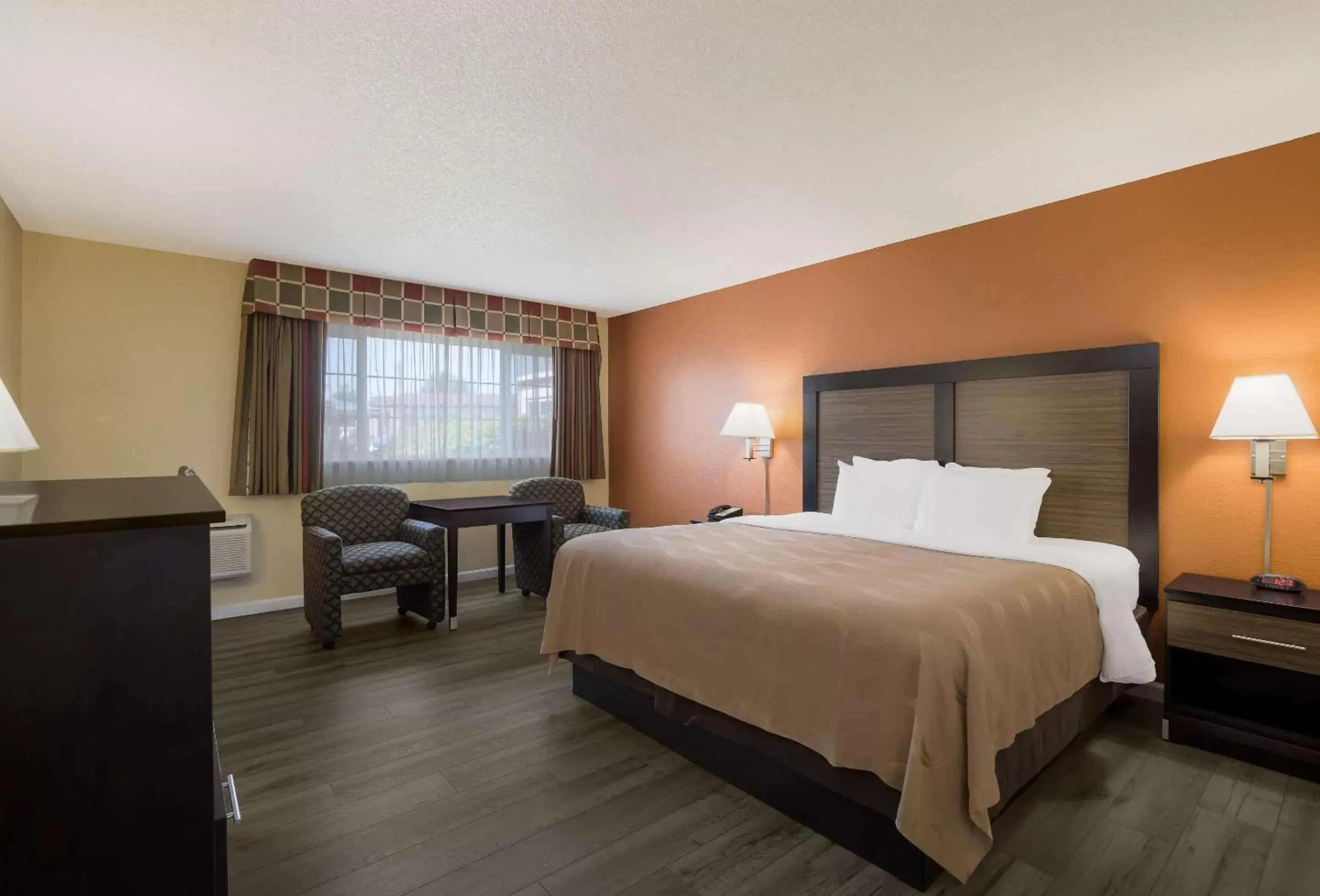 Bedroom in Quality Inn & Suites Medford Airport