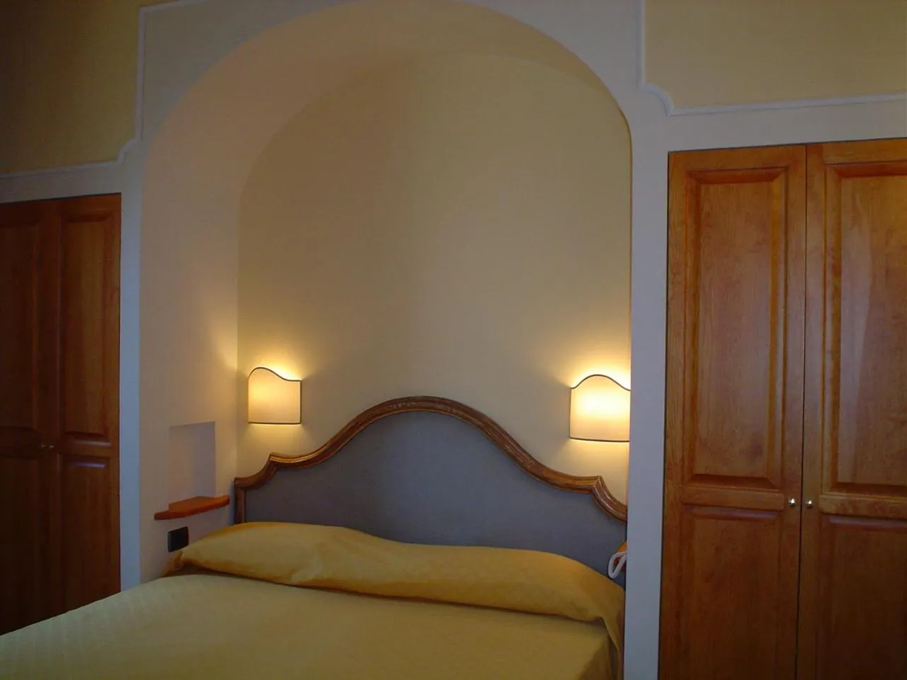 Bed in Petit Chateau