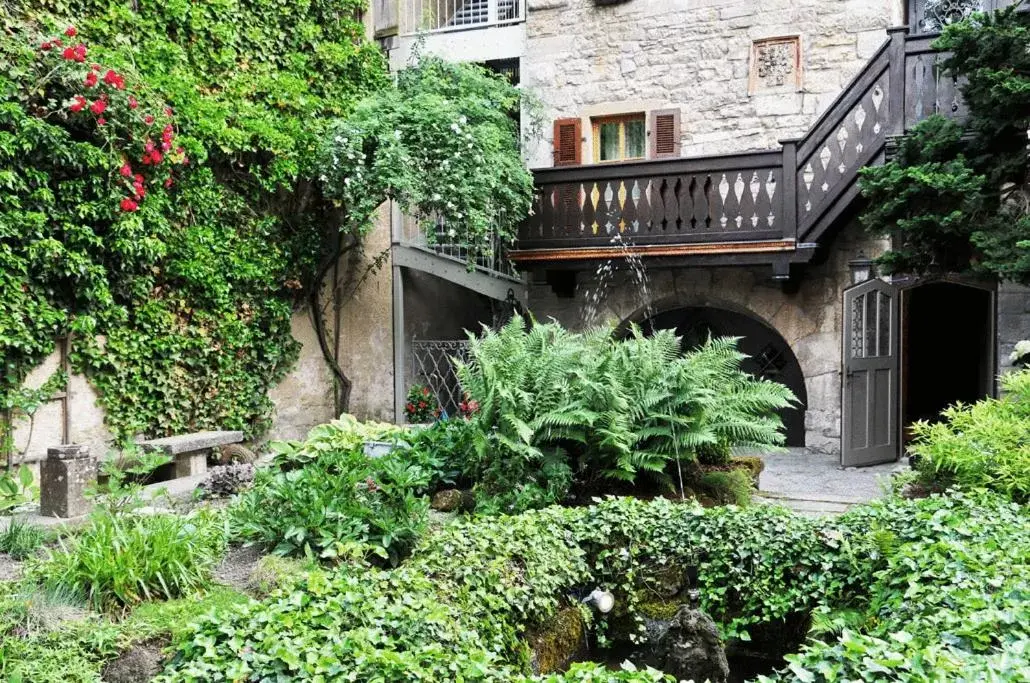 Garden, Property Building in Hotel Herrnschloesschen