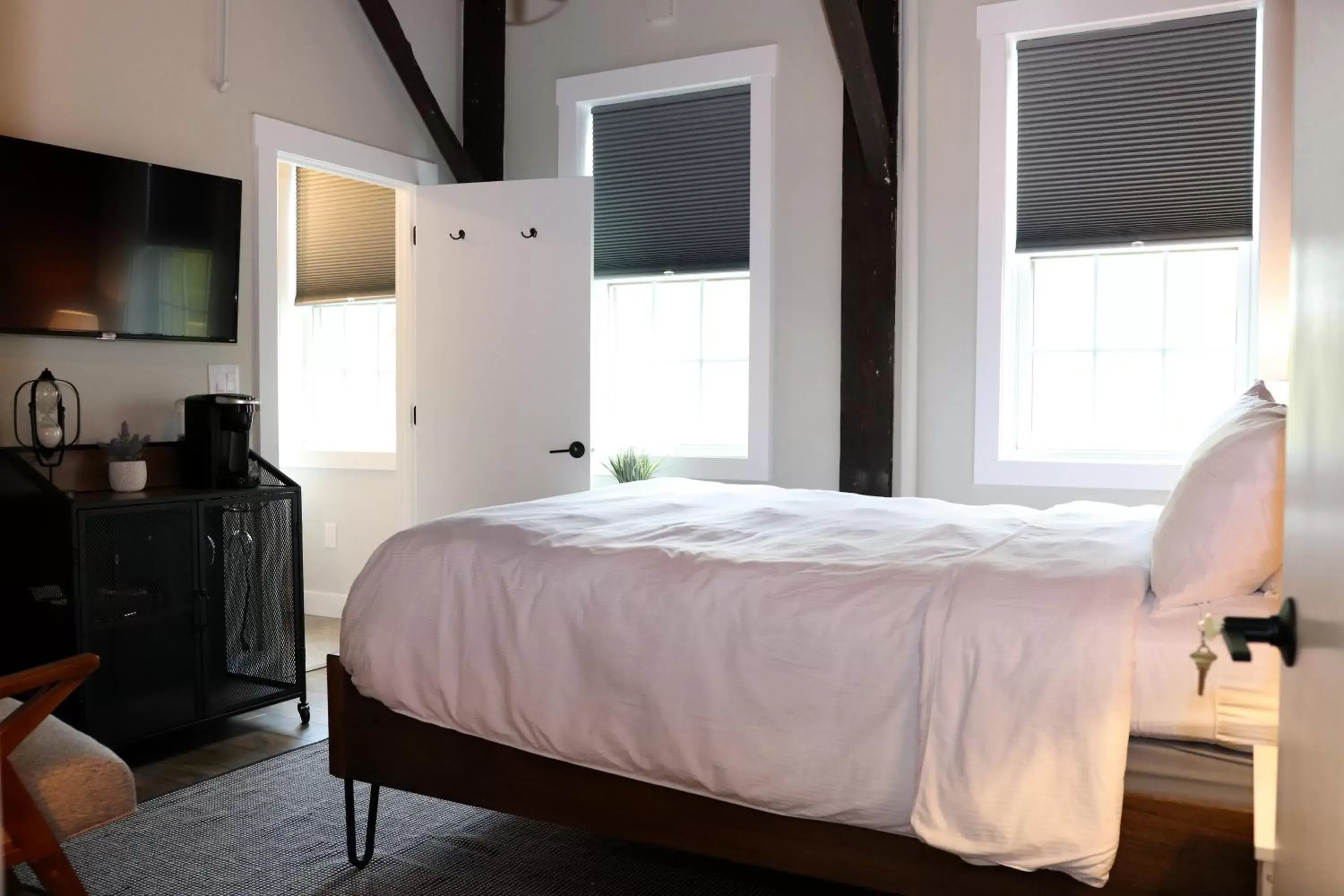 Bed in Old Mill Inn