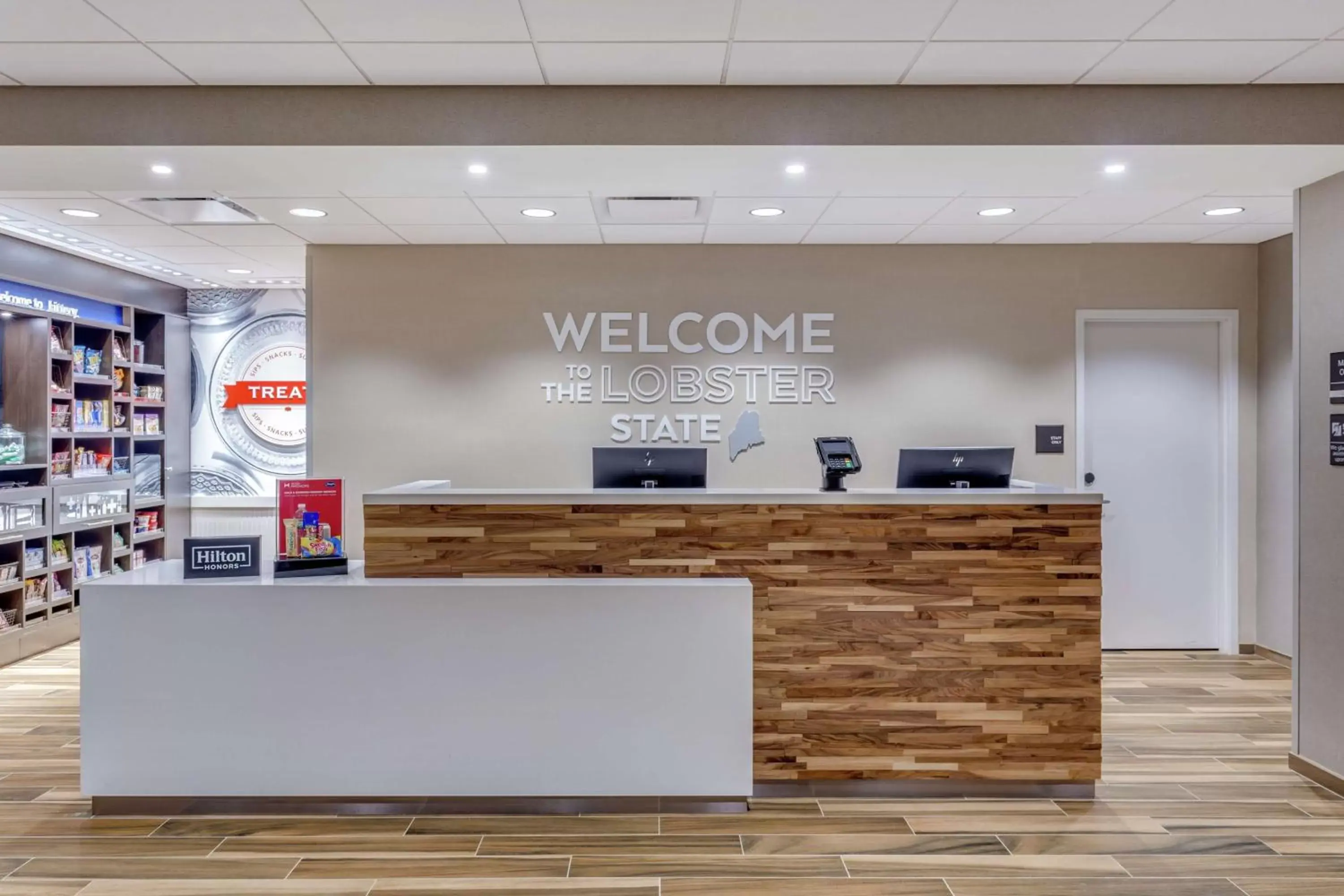 Lobby or reception in Hampton Inn & Suites Kittery-Portsmouth Lobby or reception in Hampton Inn & Suites Kittery-Portsmouth