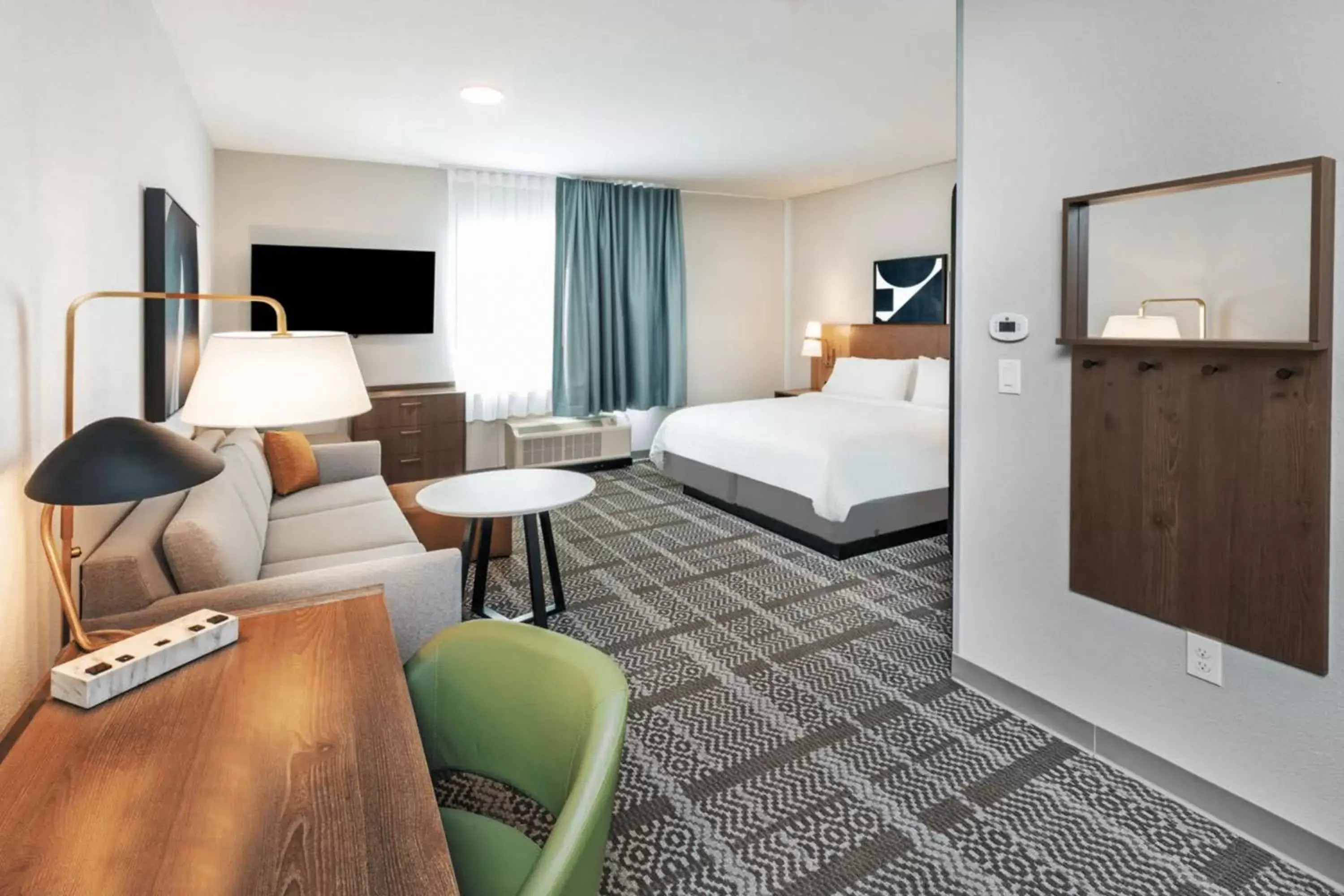 Photo of the whole room, Bed in Staybridge Suites Waco South - Woodway by IHG Photo of the whole room, Bed in Staybridge Suites Waco South - Woodway by IHG