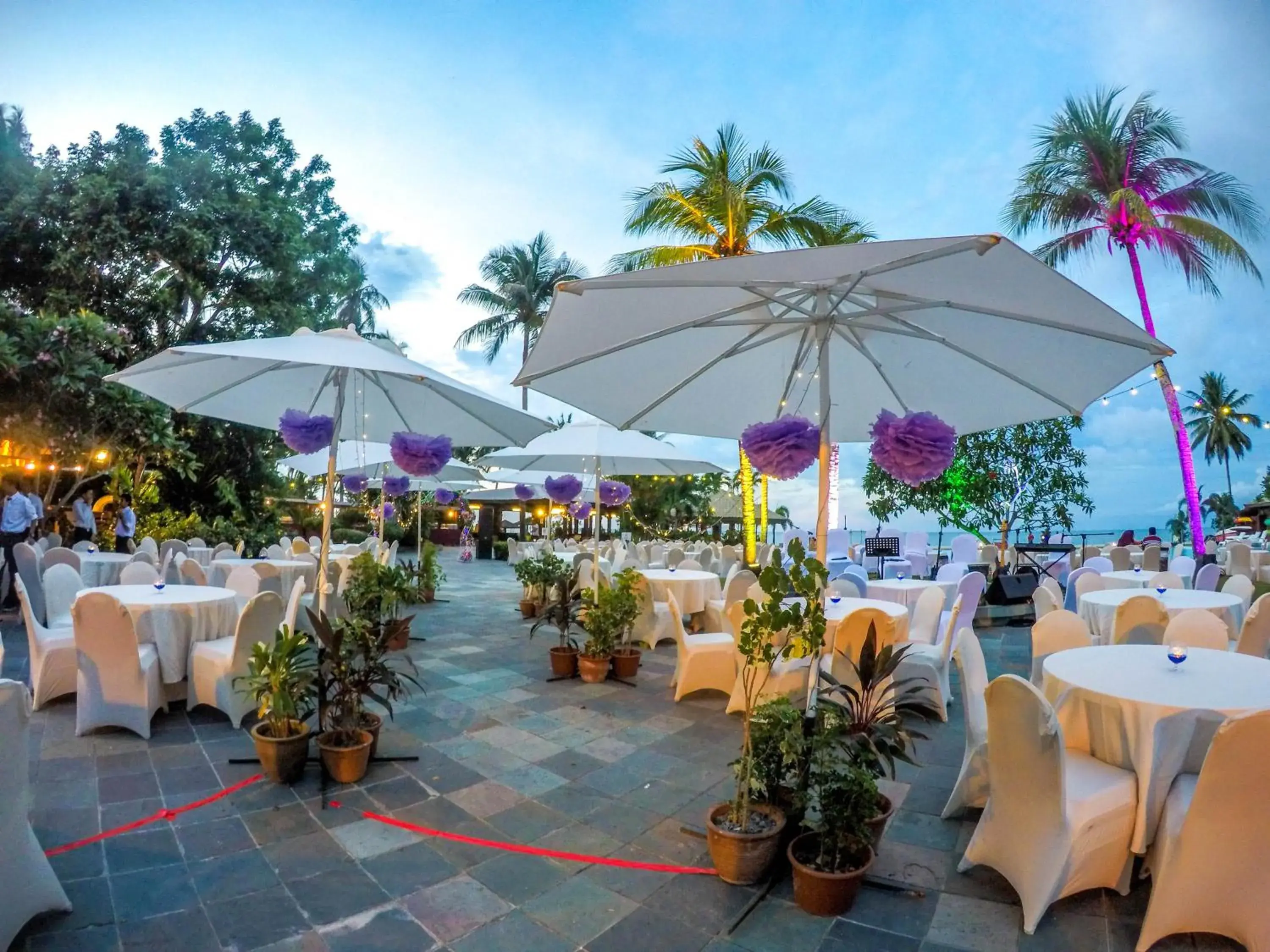 Banquet/Function facilities, Restaurant/Places to Eat in Palm Beach Resort & Spa