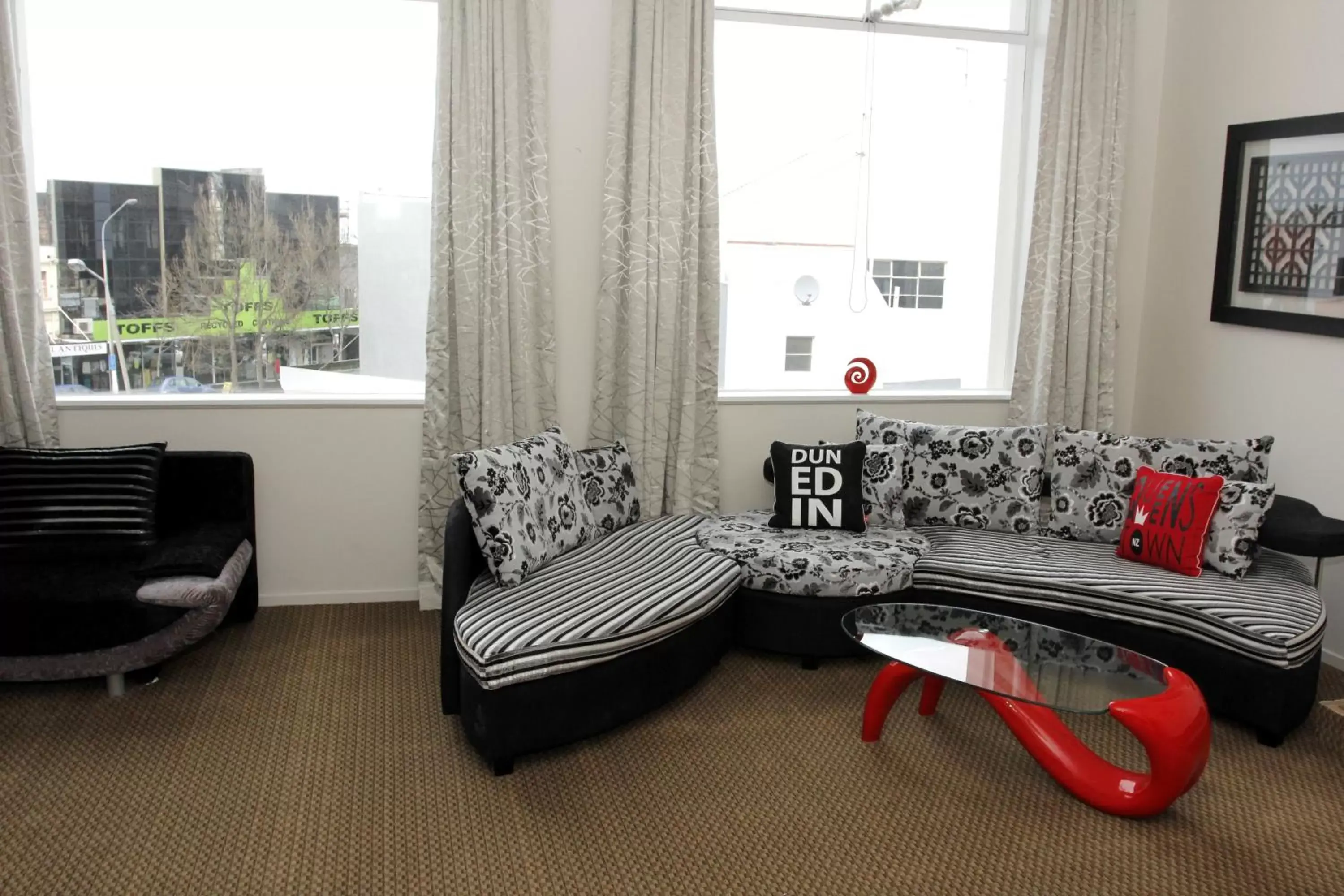 Living room, Seating Area in Motel on Carroll