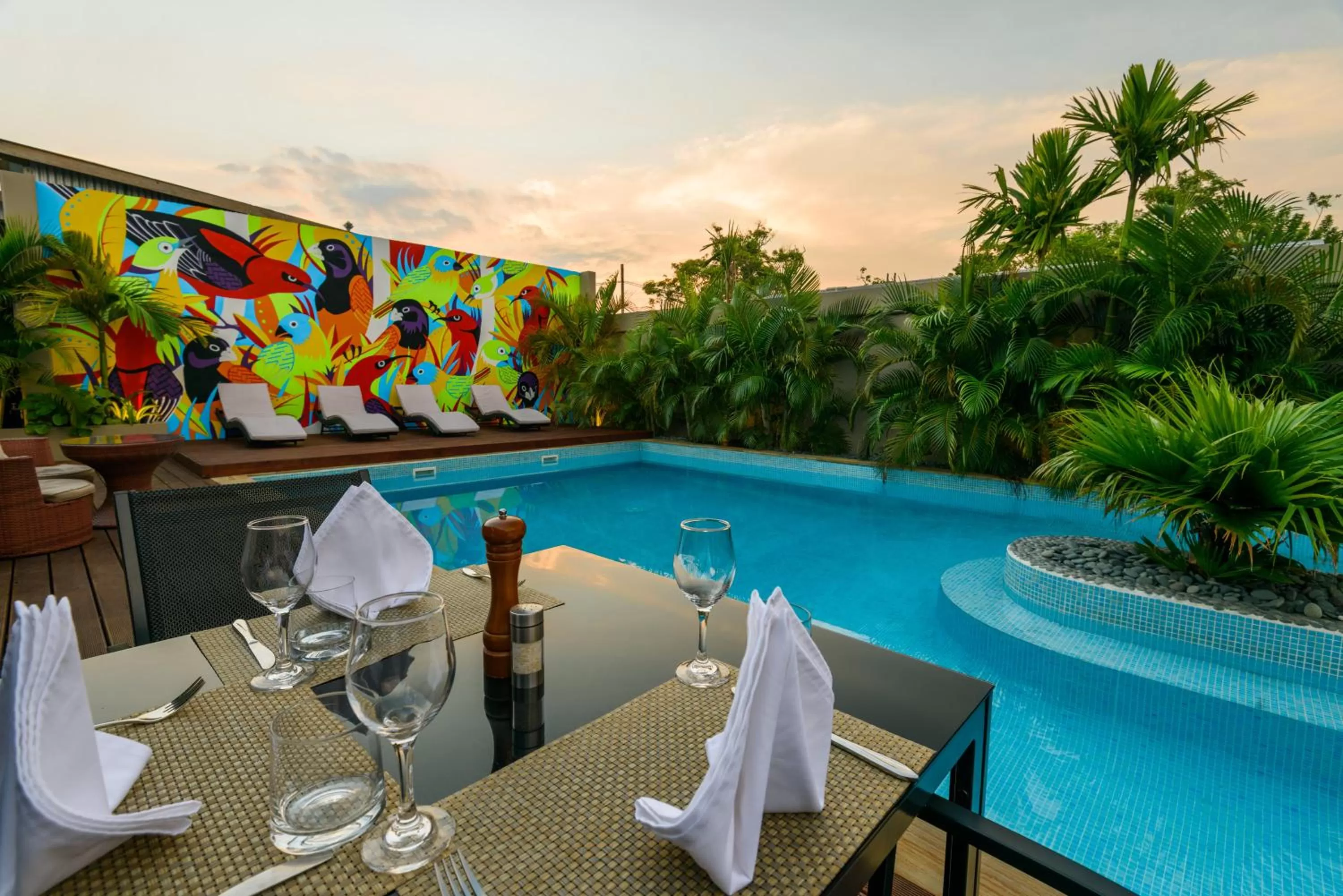 Restaurant/places to eat in The Espiritu