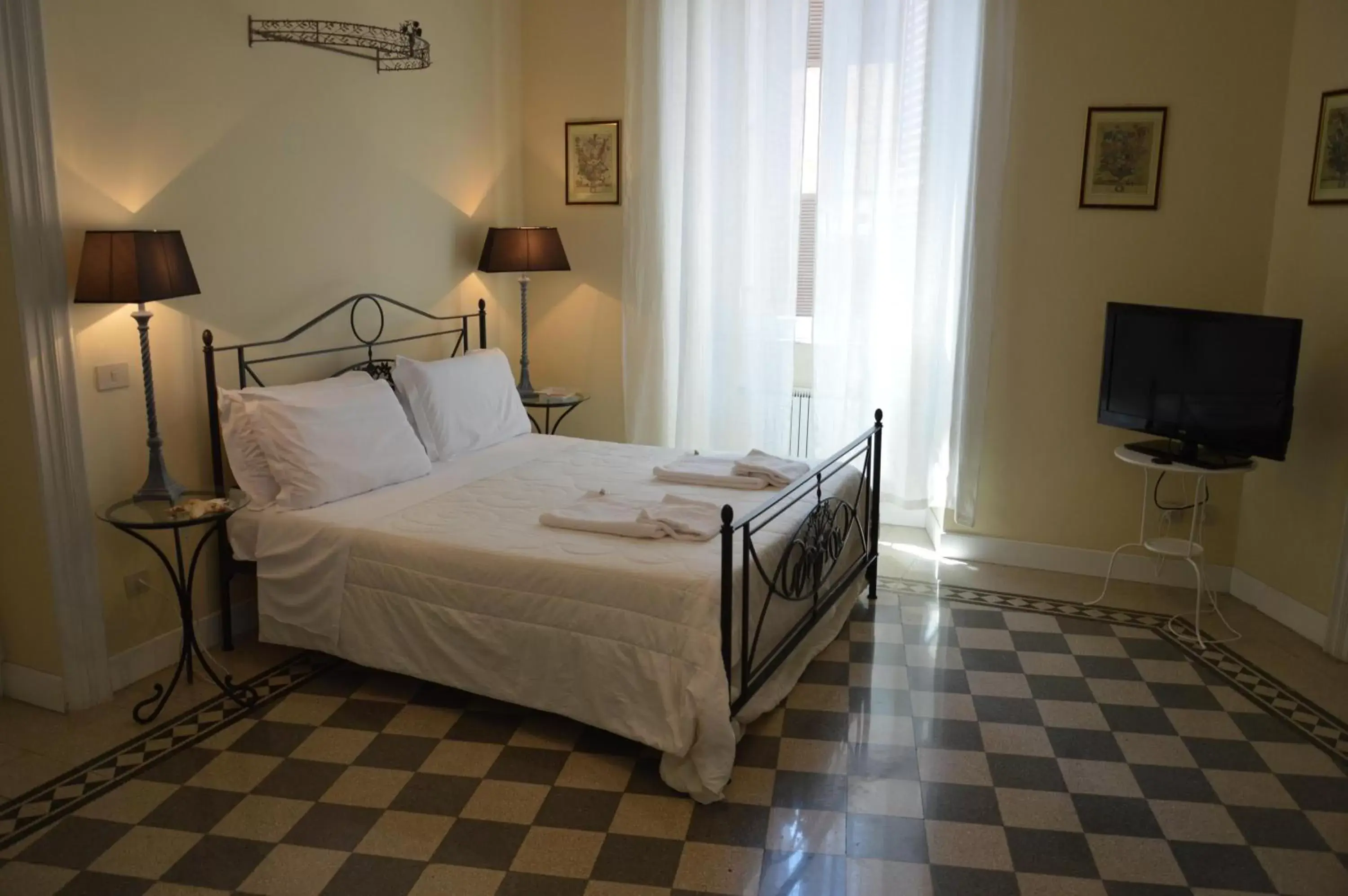 Bed in Paola A Trastevere