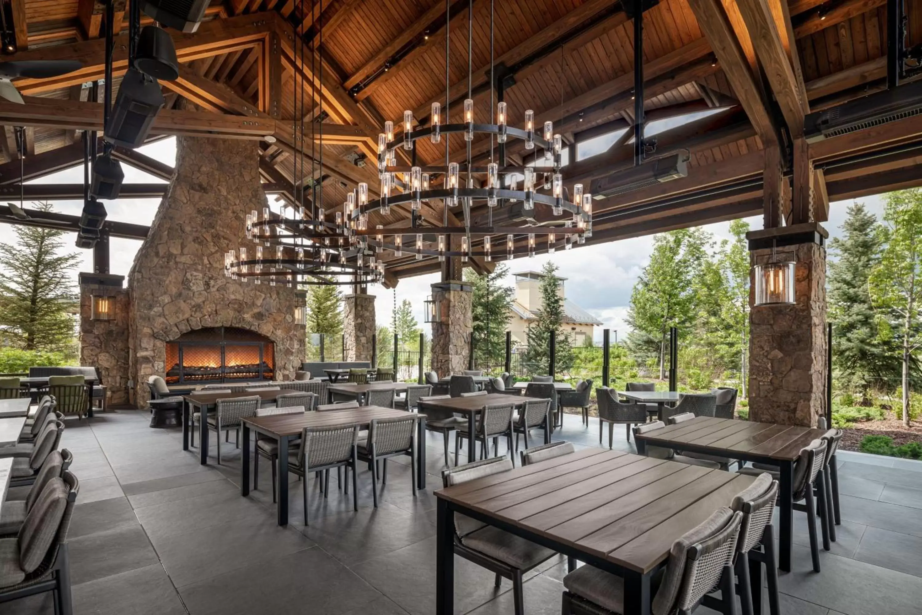 Restaurant/Places to Eat in Gaylord Rockies Resort & Convention Center