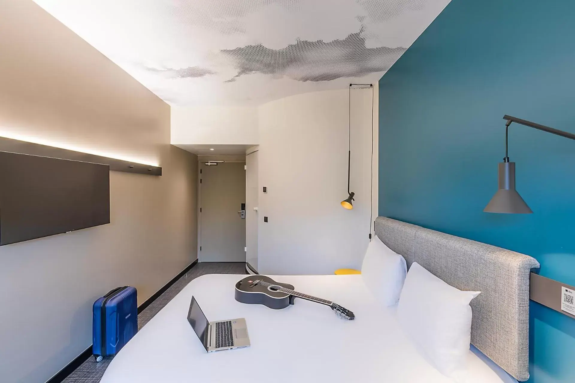 Bed in Hotel ibis Lisboa Alfragide