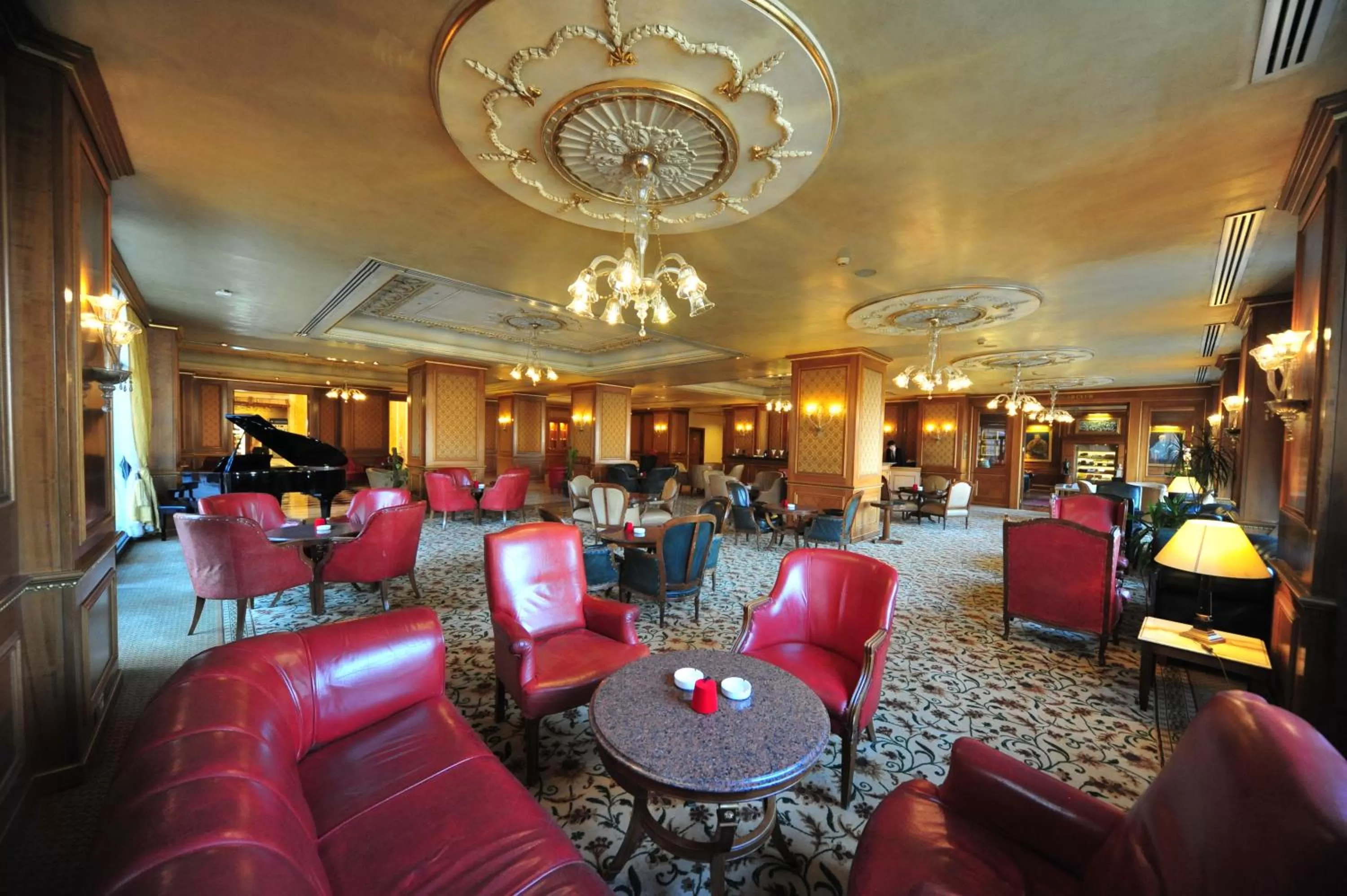 Communal lounge/ TV room in Regency Palace Amman