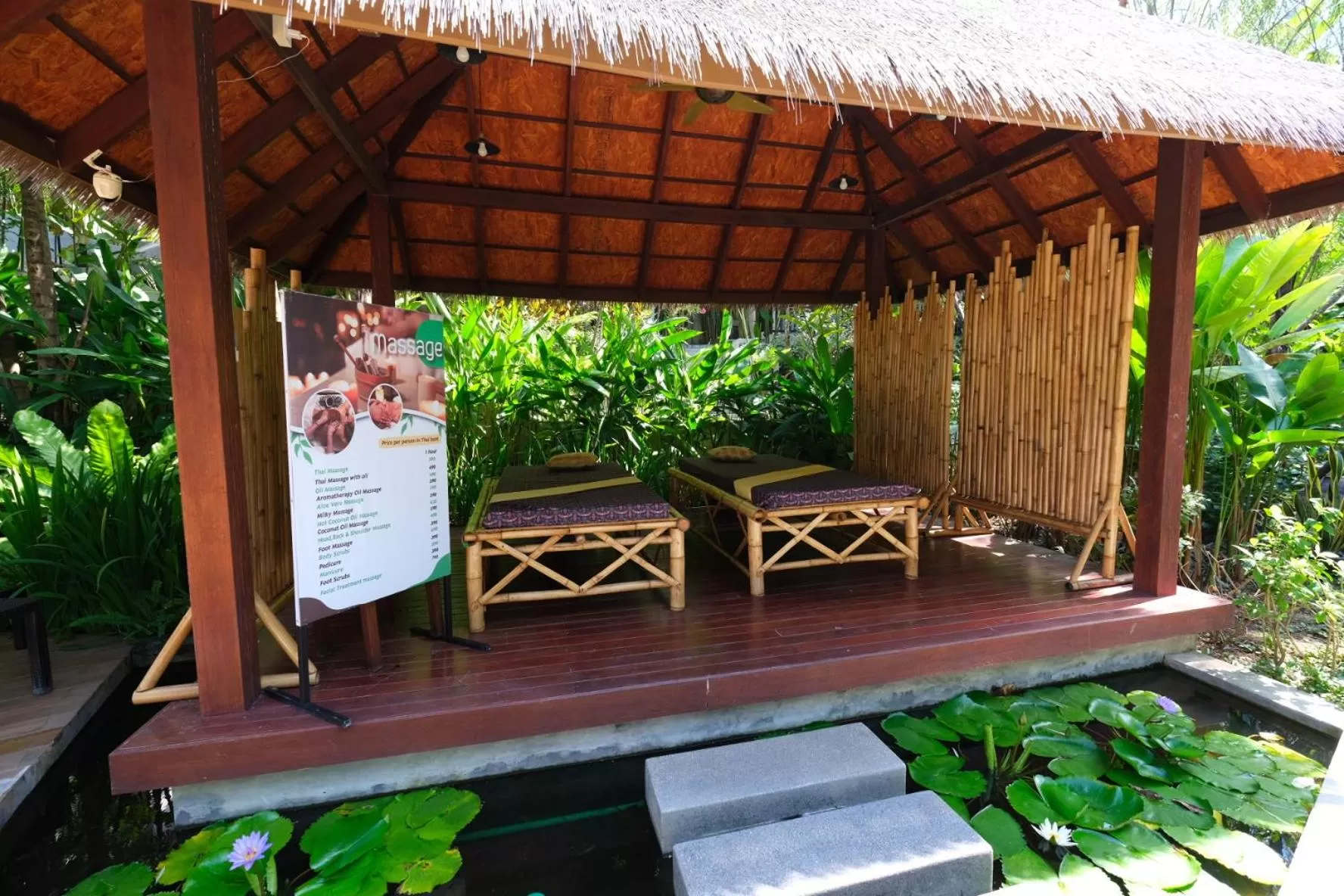 Massage in Hula Hula Resort, Ao Nang