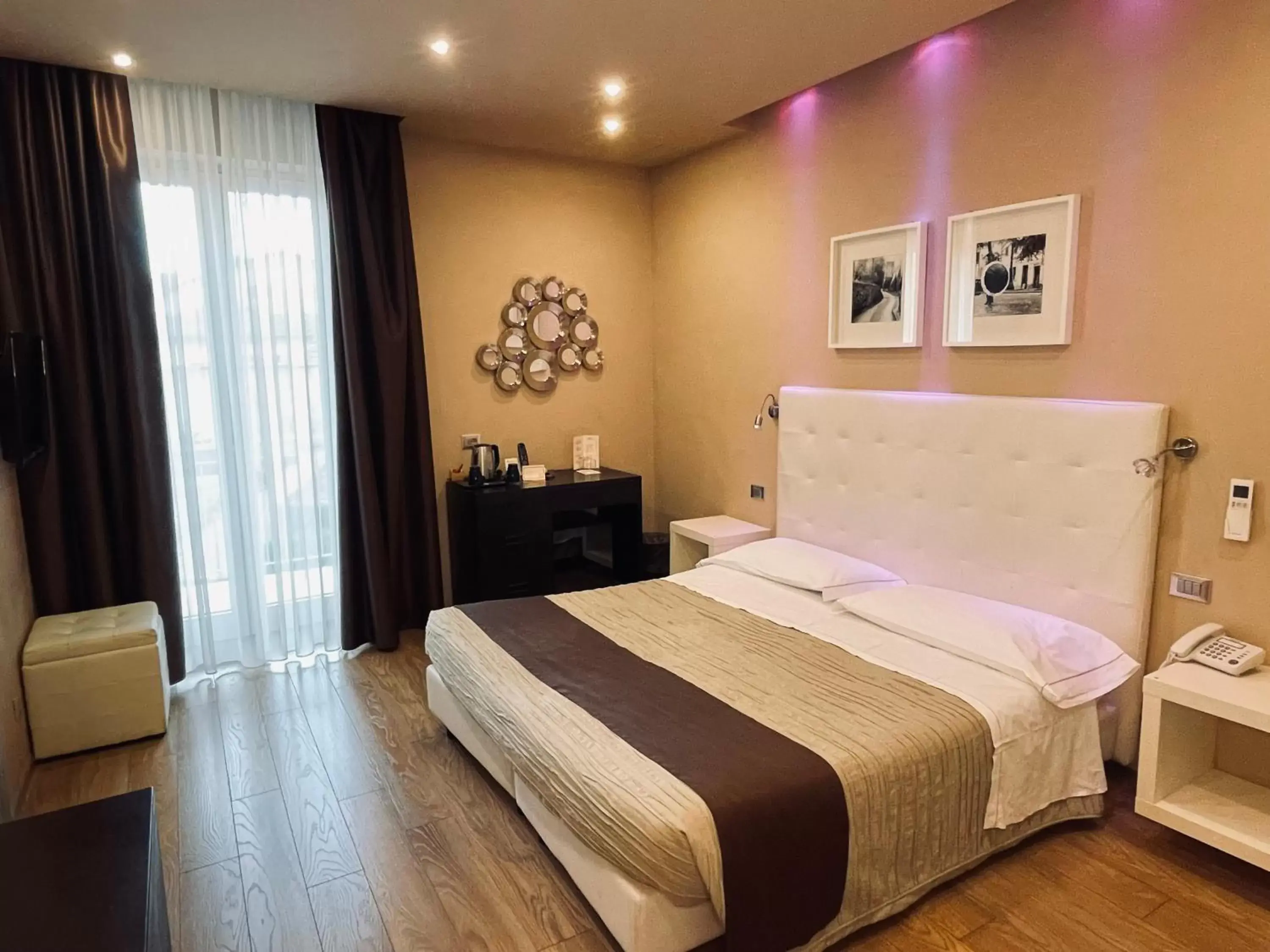 Double or Twin Room in Hotel Orcagna