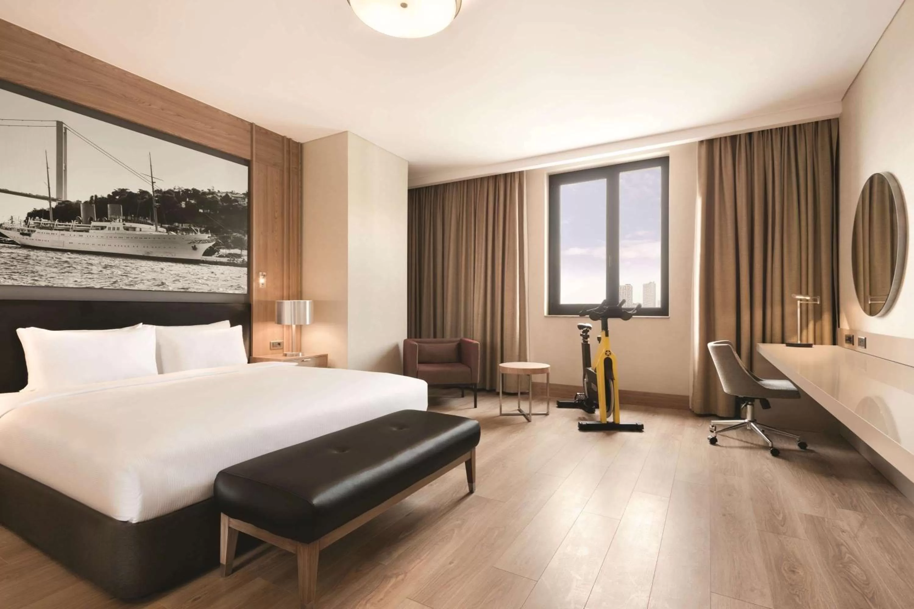 Photo of the whole room, Bed in TRYP by Wyndham Istanbul Basın Ekspres
