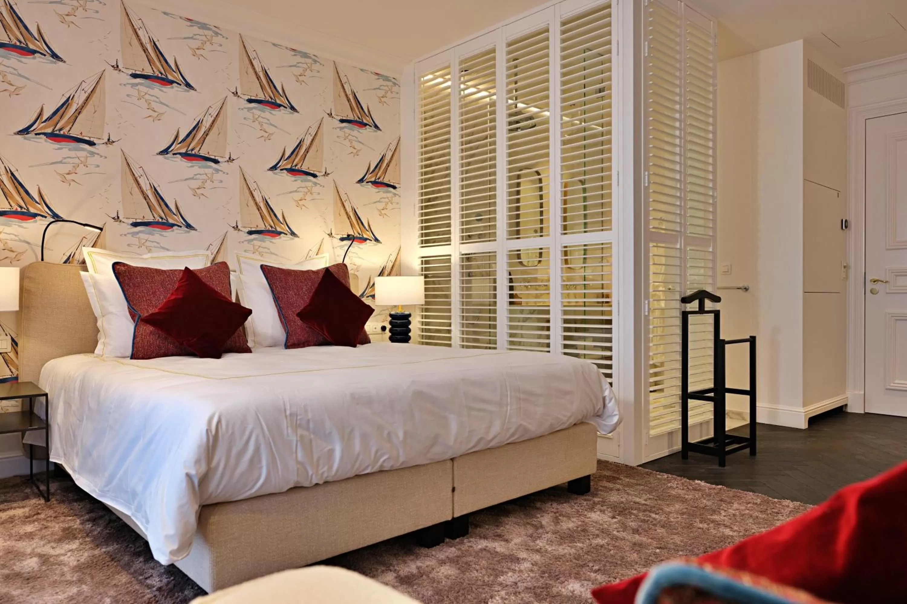 Bed in De Lindenhoeve Boutique Hotel