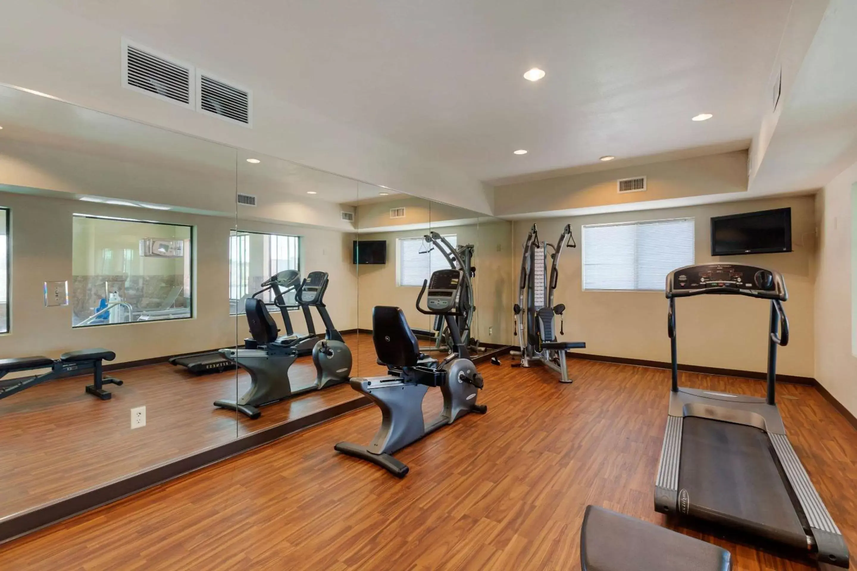 Fitness centre/facilities, Fitness Center/Facilities in Comfort Inn & Suites Page at Lake Powell