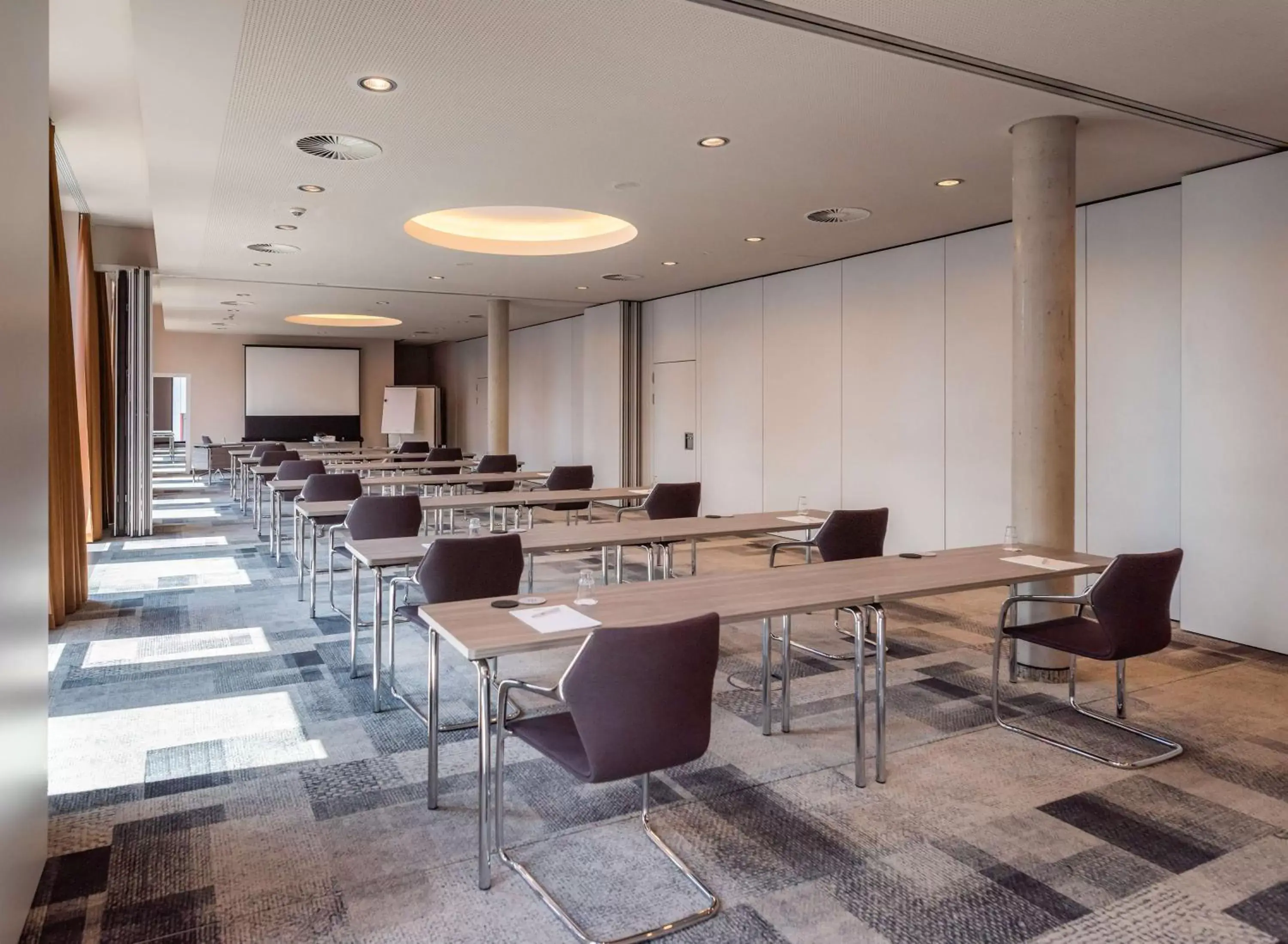 Meeting/conference room in Hilton Garden Inn Stuttgart NeckarPark