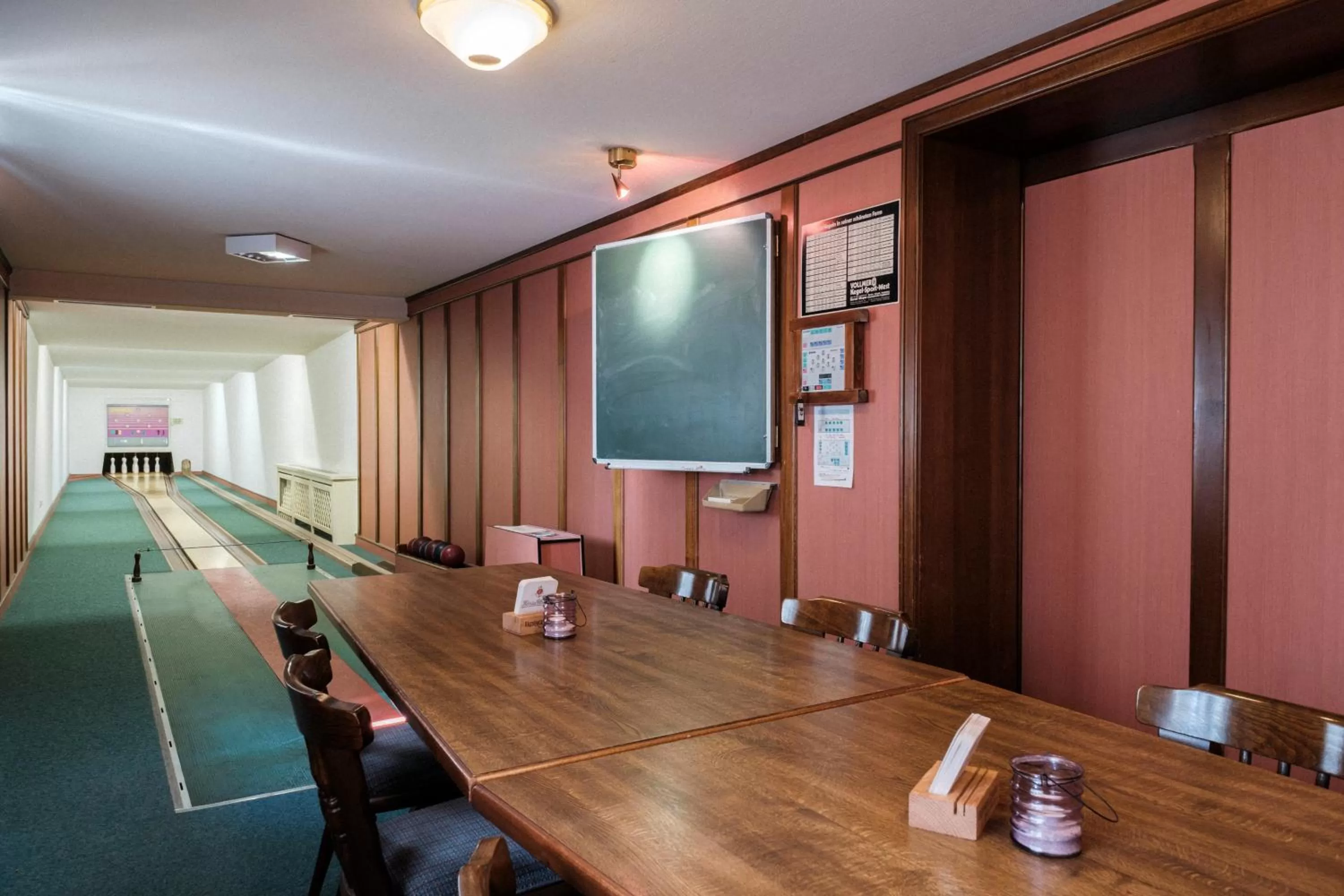 Bowling in Hotel Haus Duden