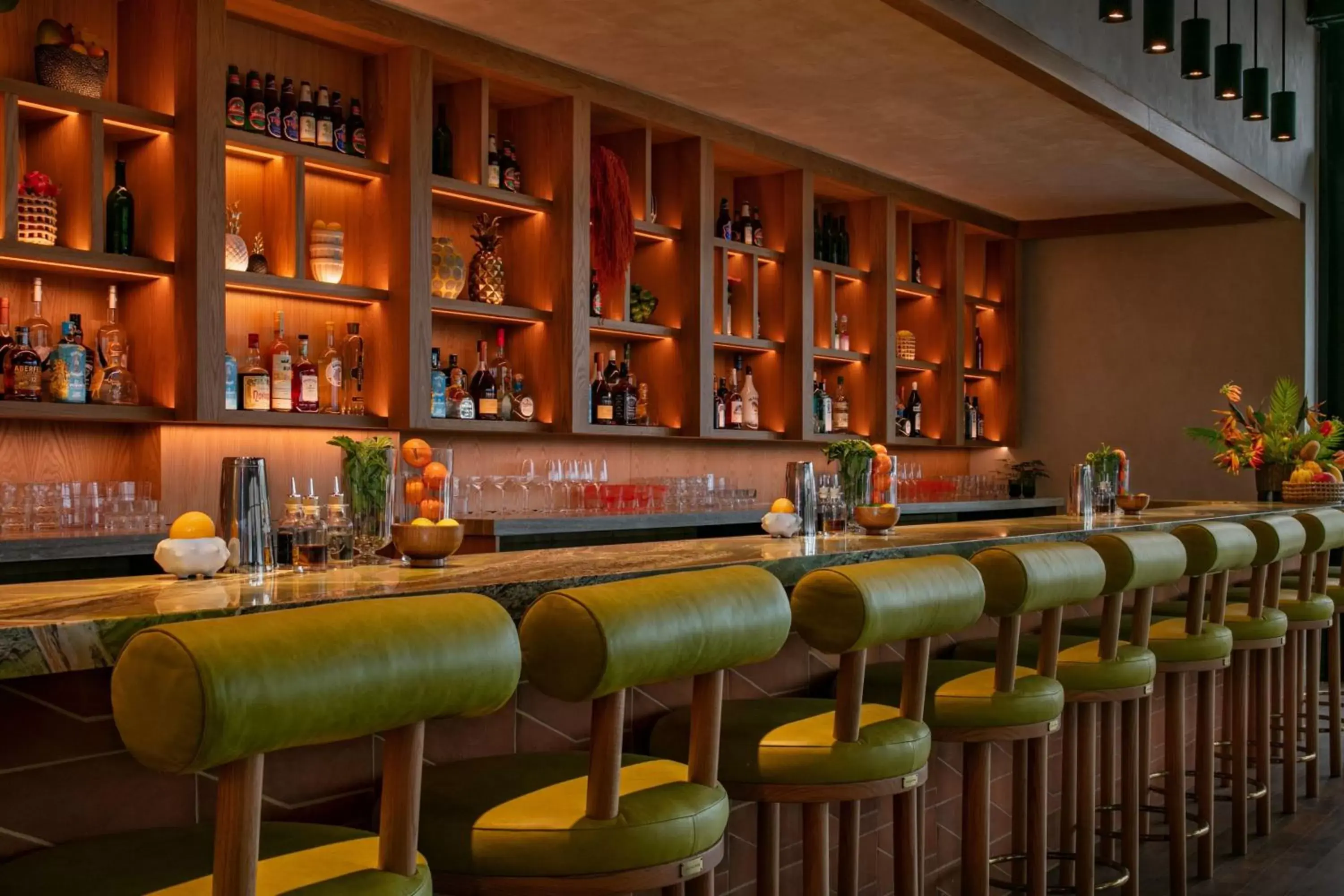 Restaurant/places to eat, Lounge/Bar in Moxy Brooklyn Williamsburg