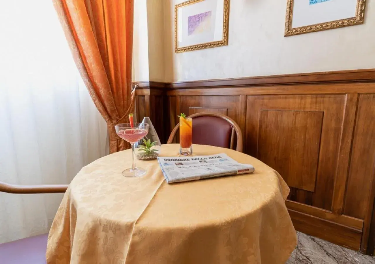 Alcoholic drinks in Hotel Villa Delle Rose