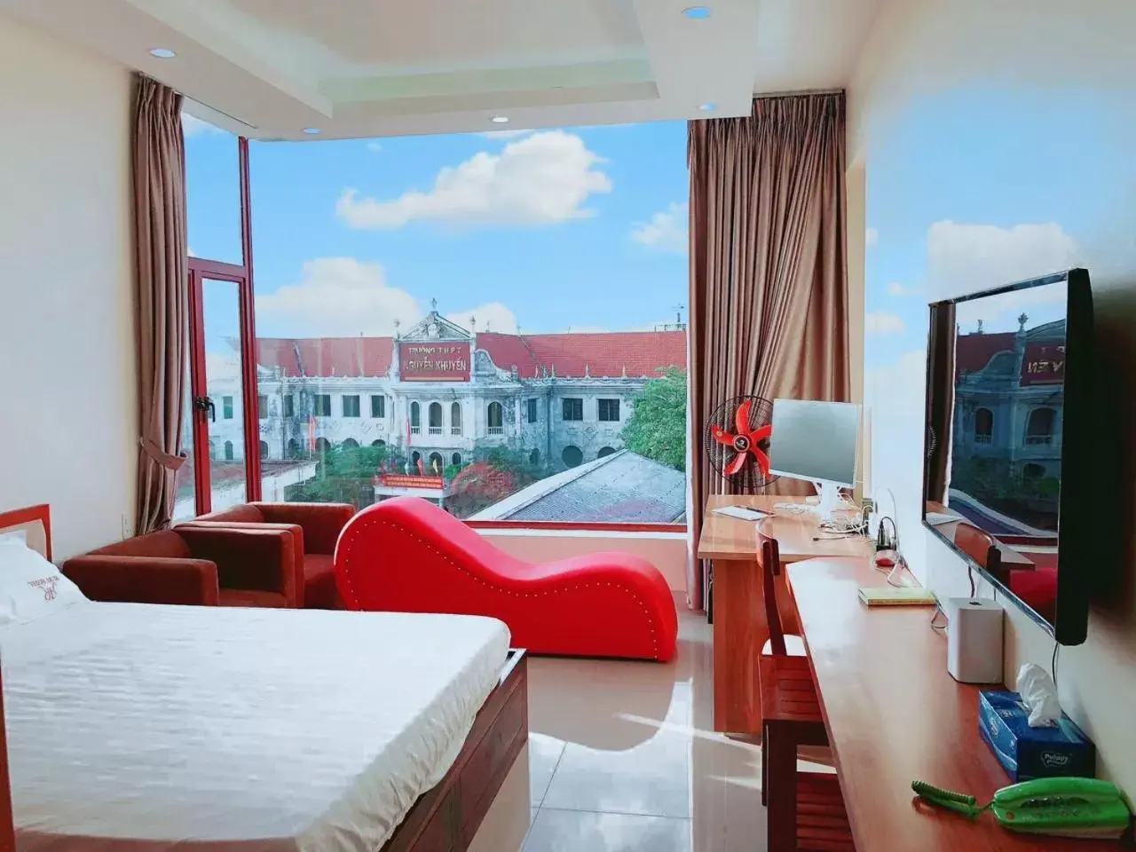 Bedroom, Bed in Ruby Hotel Bedroom, Bed in Ruby Hotel