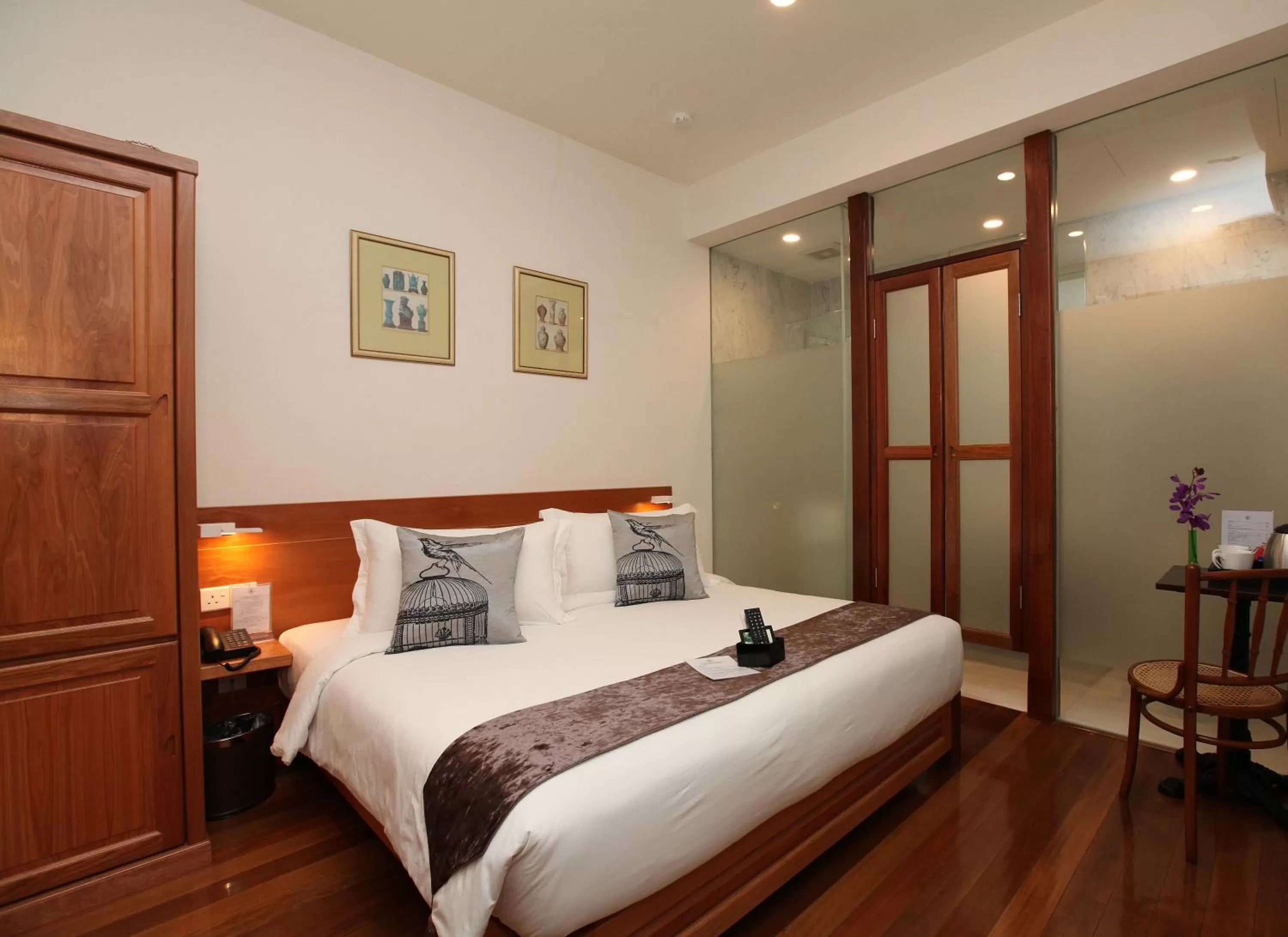 Bed in Gingerflower Boutique Hotel