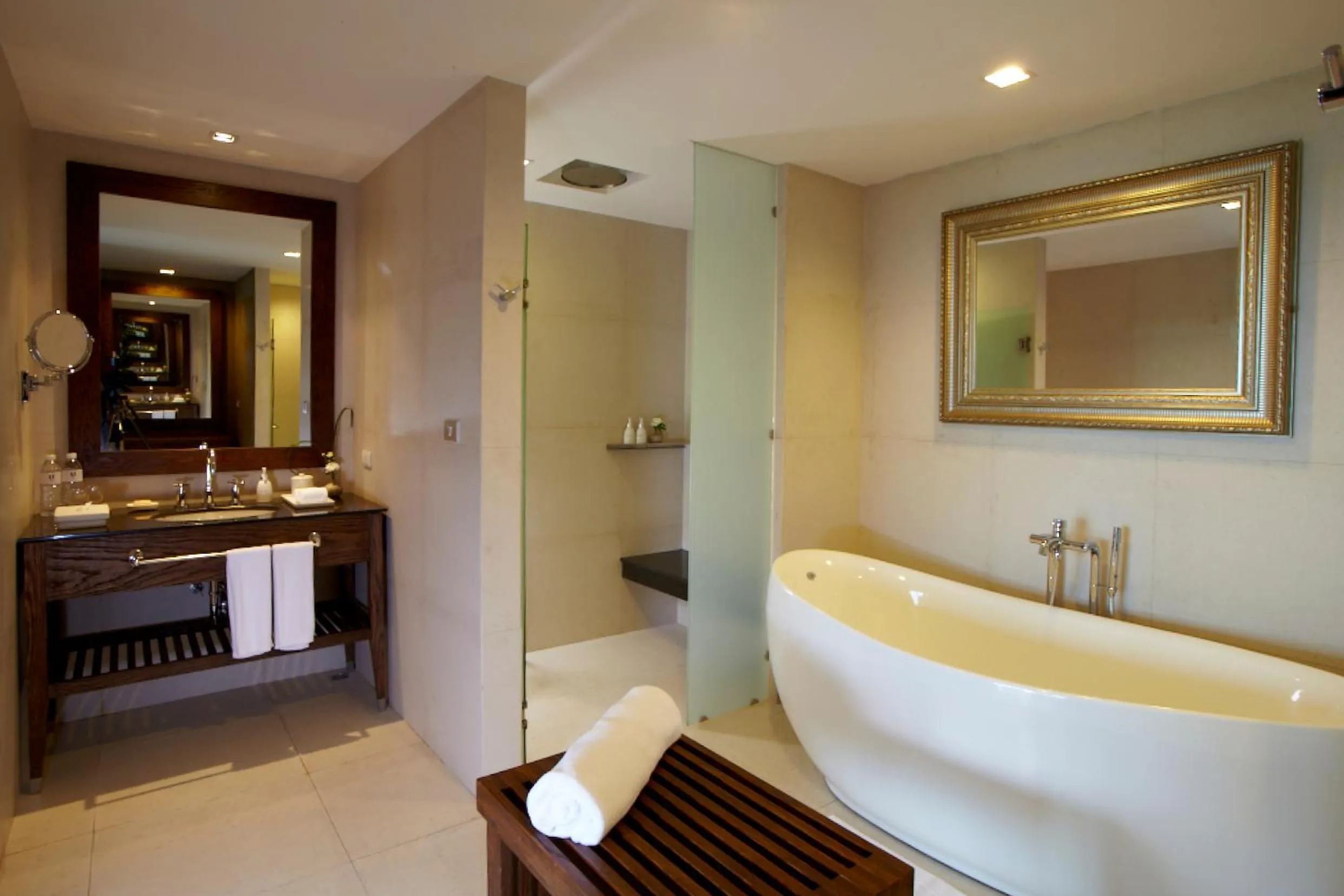 Shower in SUNSURI PHUKET, Nai Harn Beach