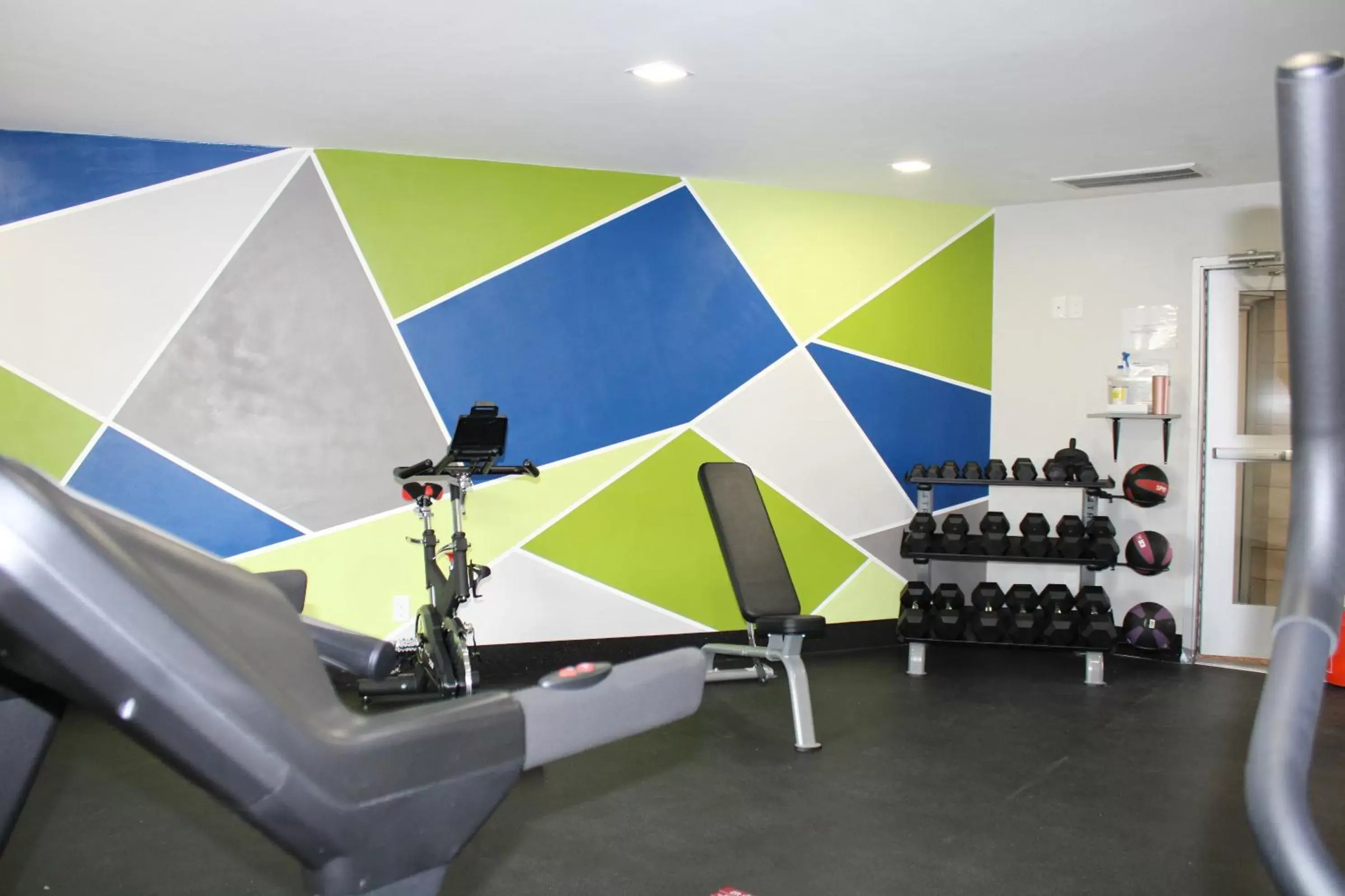 Fitness centre/facilities, Fitness Center/Facilities in Hotel Elev8 Flagstaff I-40 Exit 198 Butler Ave