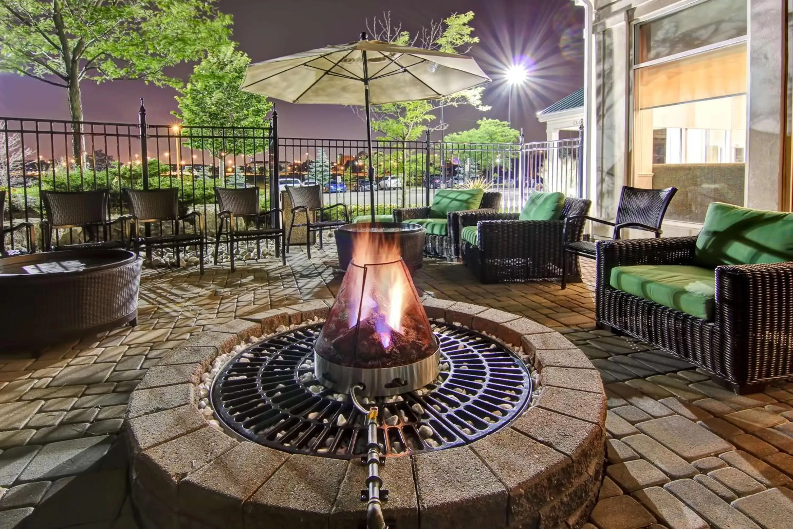 Patio in Hilton Garden Inn Toronto/Mississauga