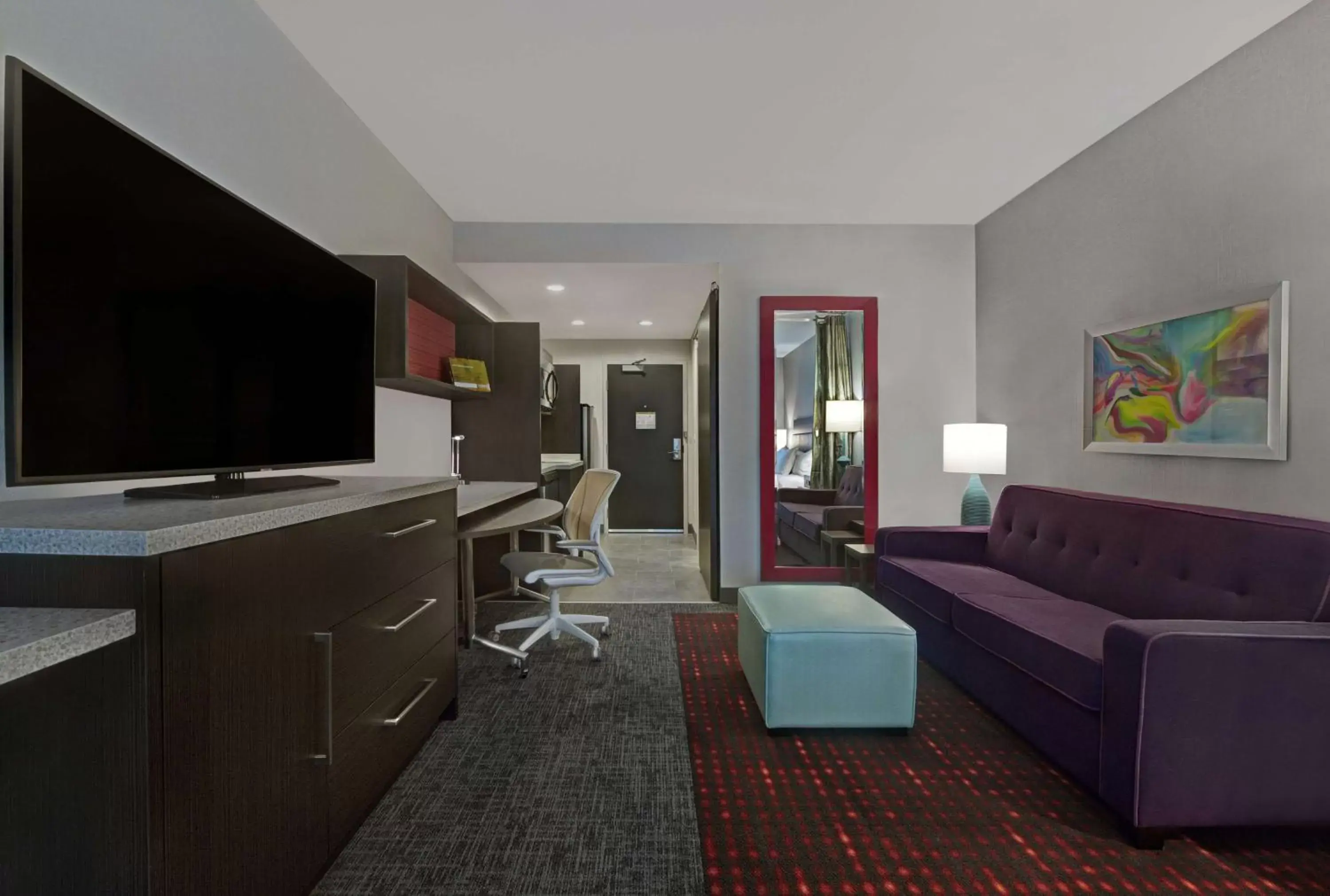 Bedroom, TV/Entertainment Center in Home2 Suites By Hilton Memphis Wolfchase Galleria