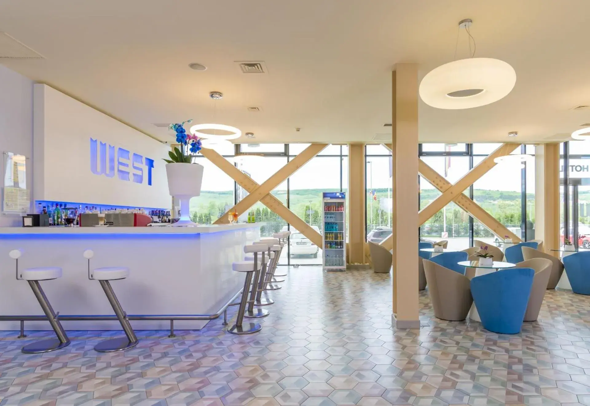 Lounge or bar in West City Hotel Lounge or bar in West City Hotel