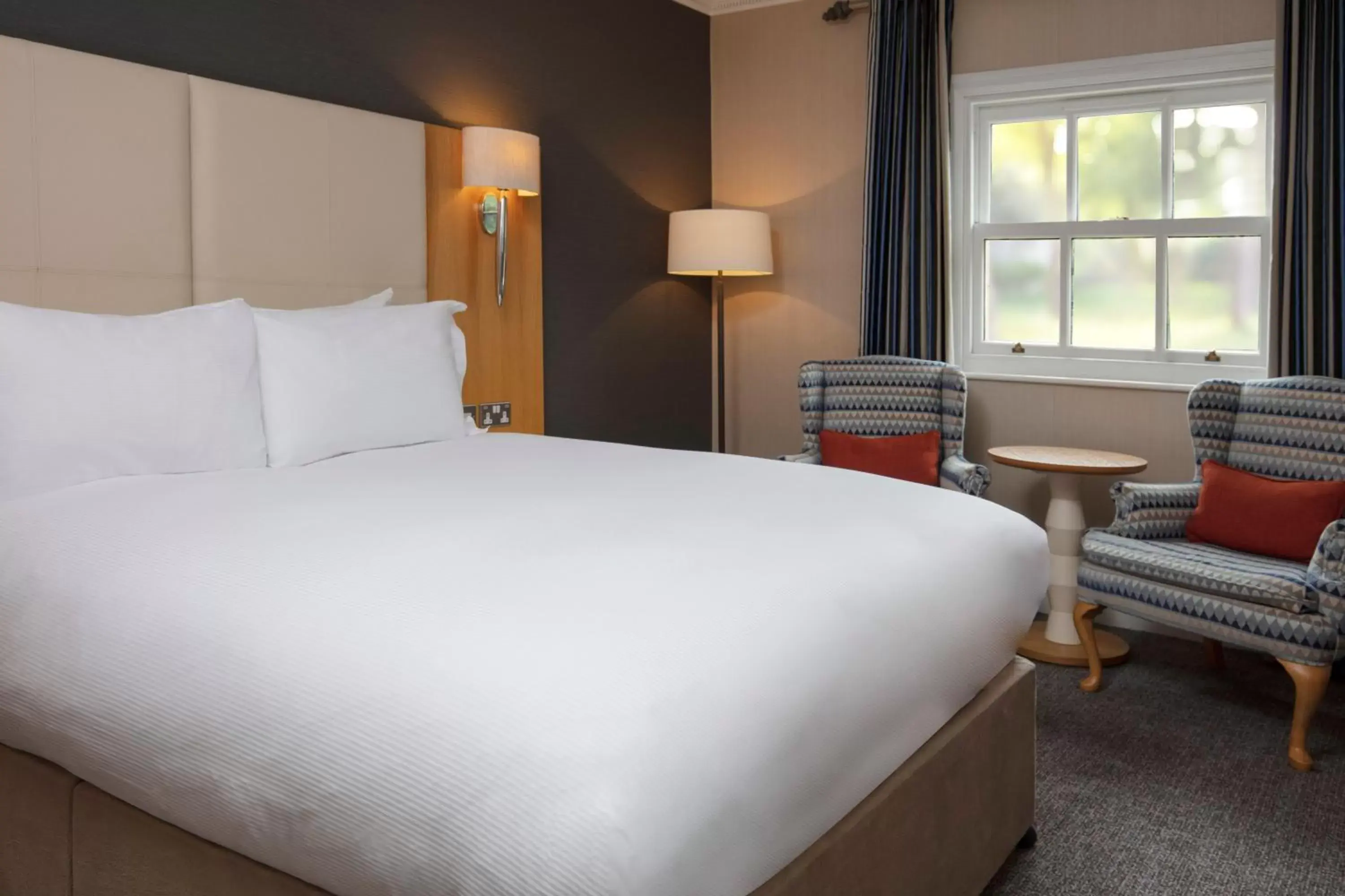 Bed in Oulton Hall Hotel, Spa & Golf Resort