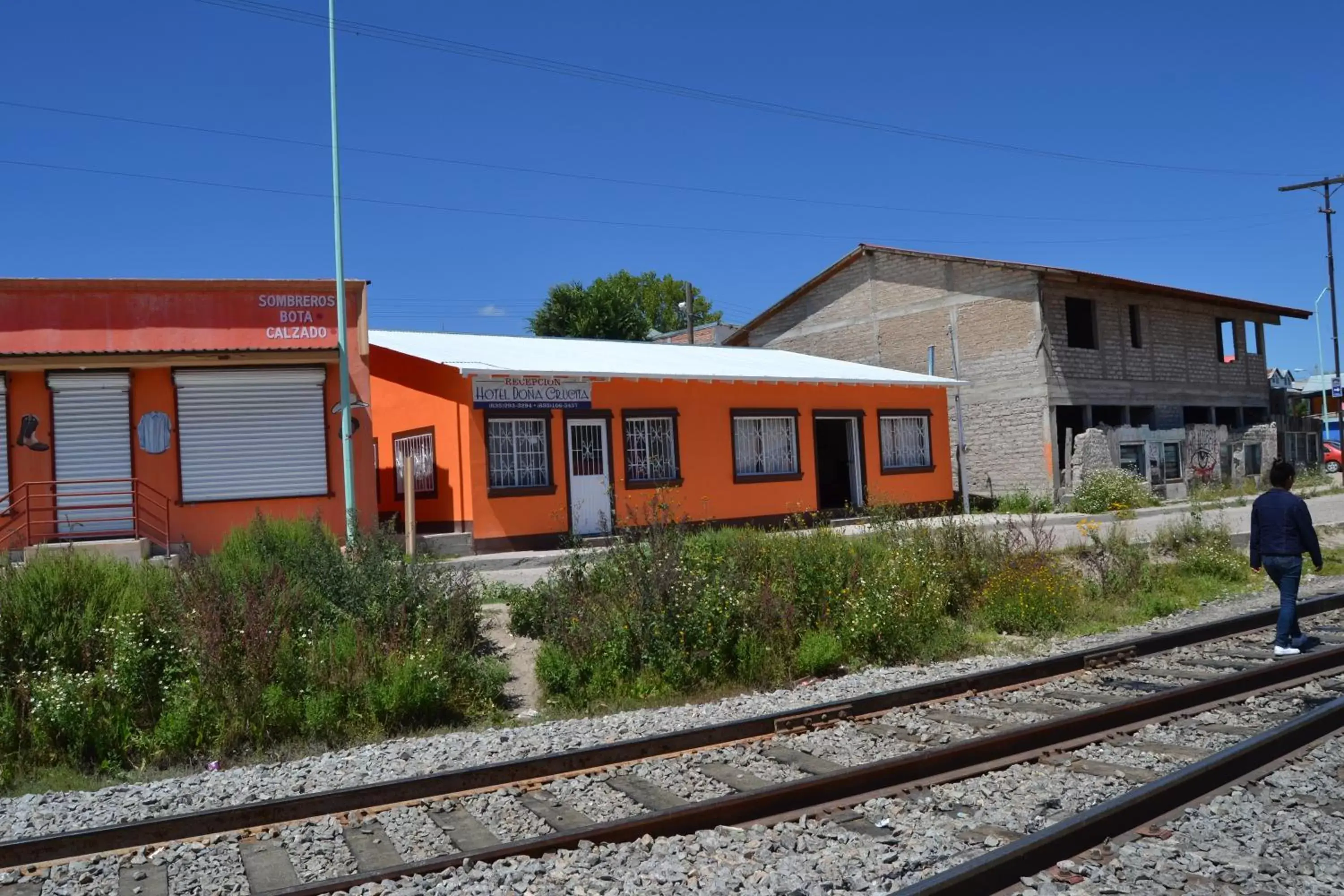 Property Building in Hotel Doña Crucita