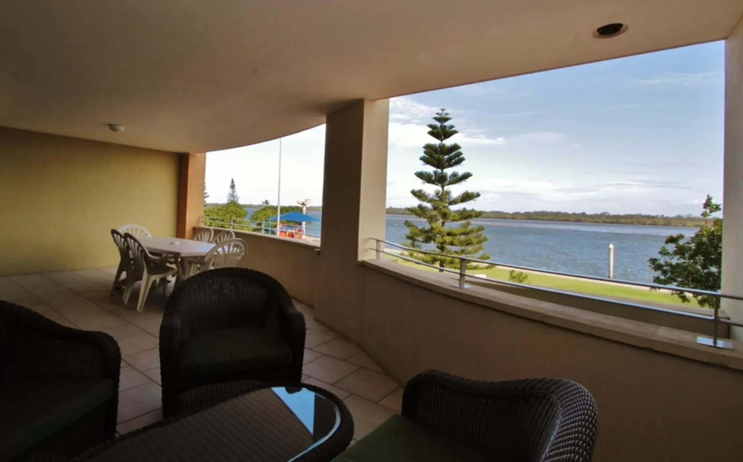 Balcony/Terrace in Riverside Holiday Apartments