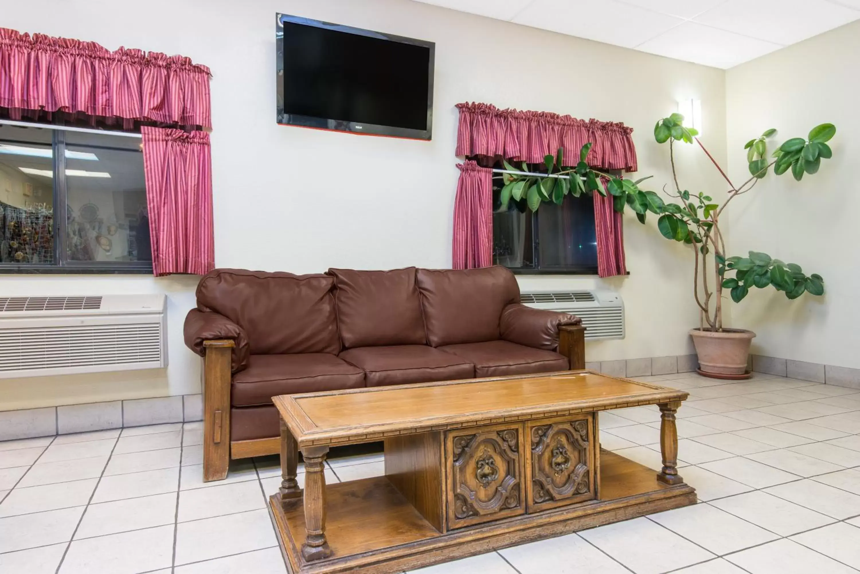 Lobby or reception in Super 8 by Wyndham Santa Rosa Lobby or reception in Super 8 by Wyndham Santa Rosa