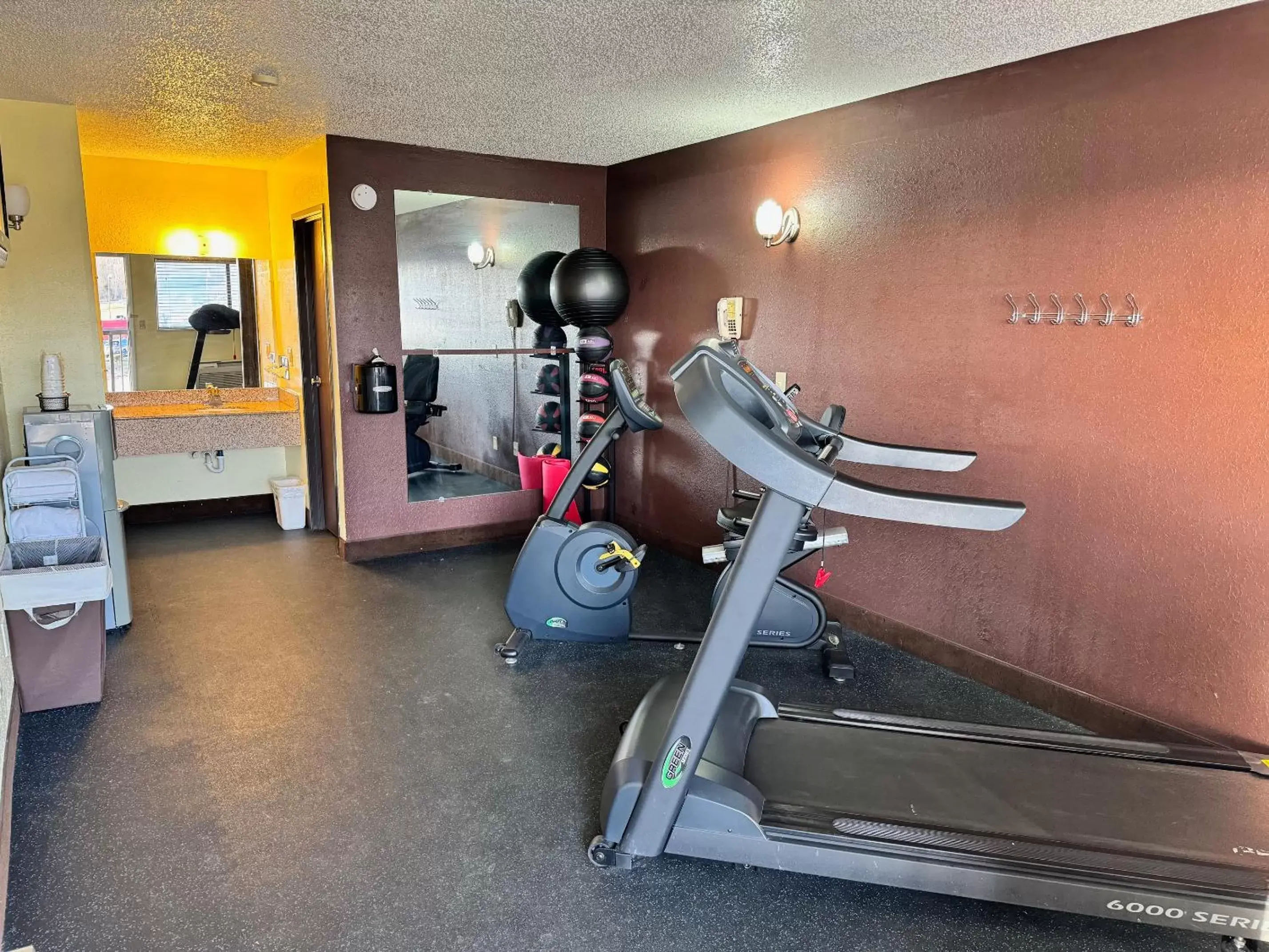 Fitness centre/facilities, Fitness Center/Facilities in Days Inn by Wyndham Cloverdale Greencastle