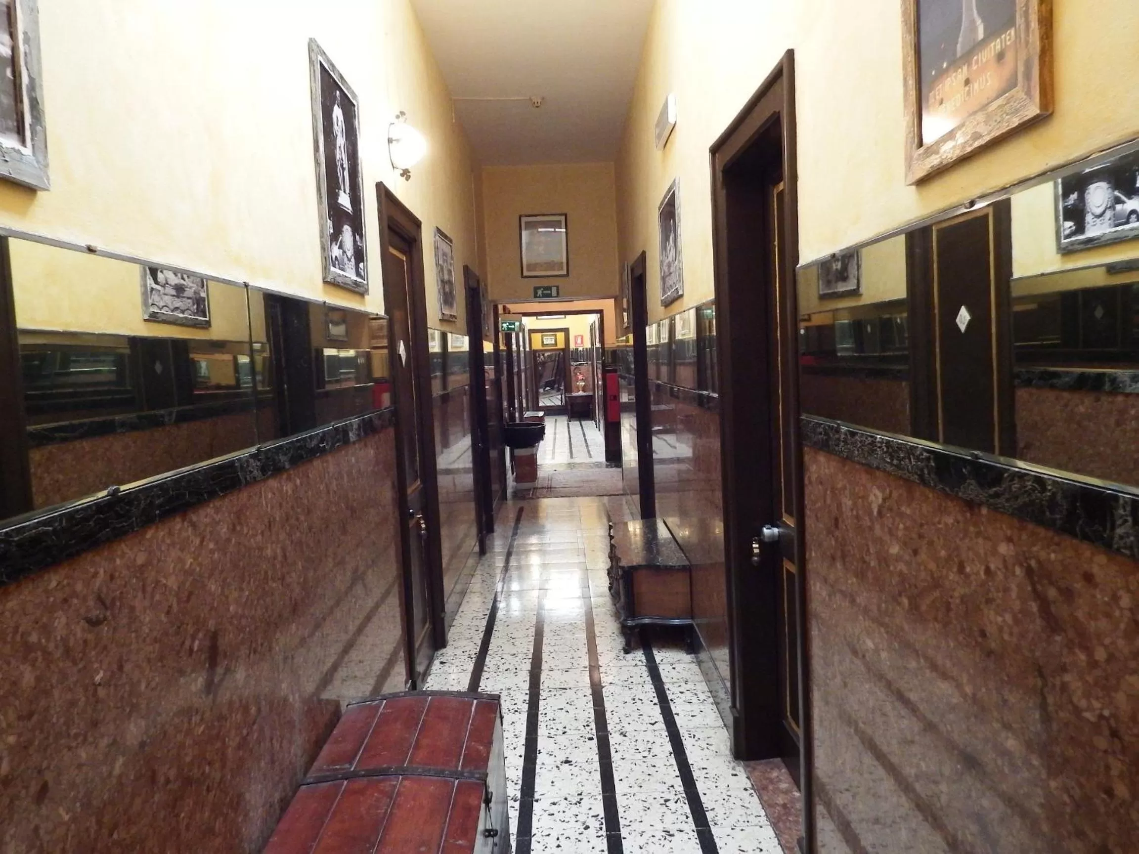 Decorative detail in Hotel Touring