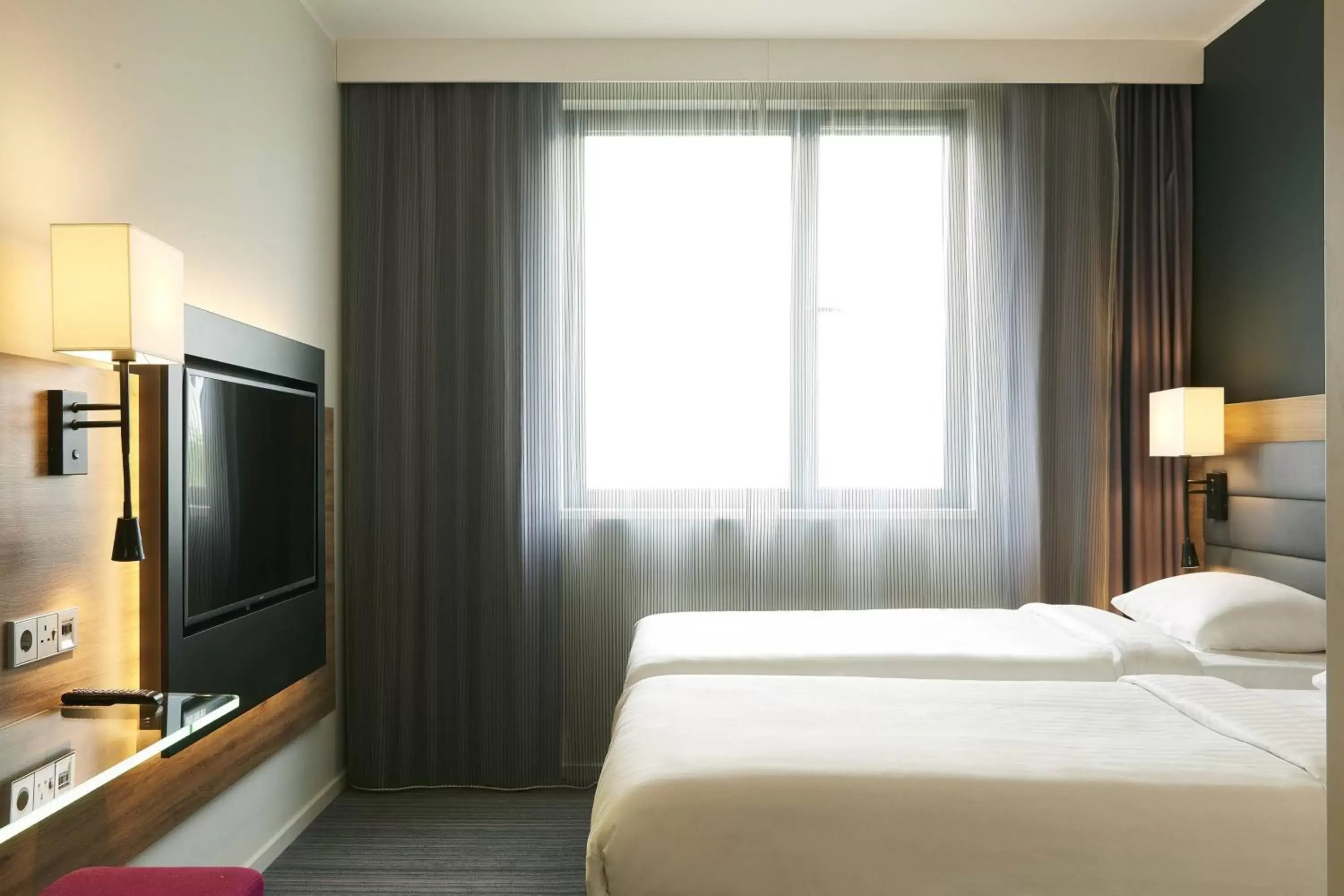 Photo of the whole room, Bed in Moxy Aberdeen Airport