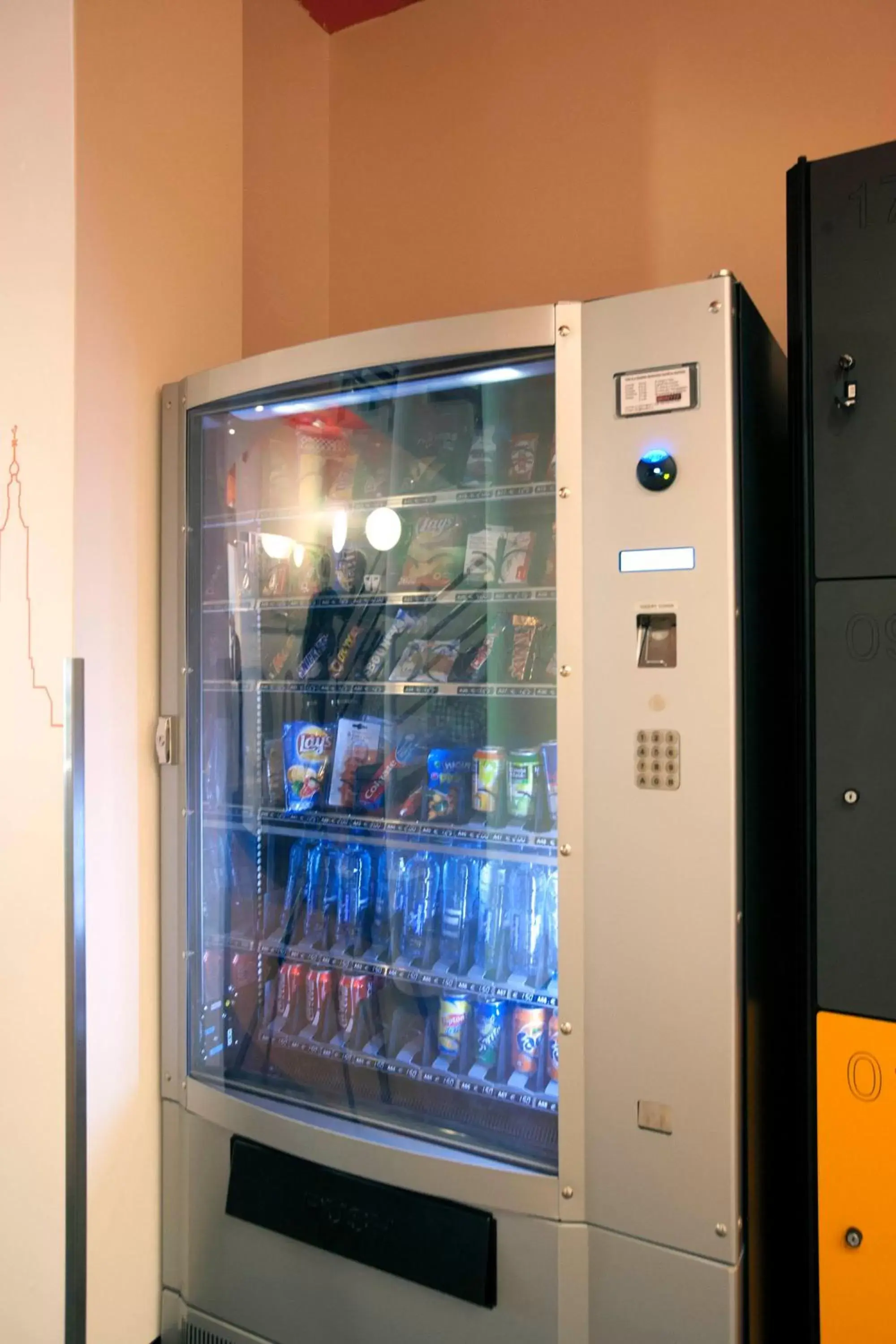 vending machine in easyHotel The Hague City Centre