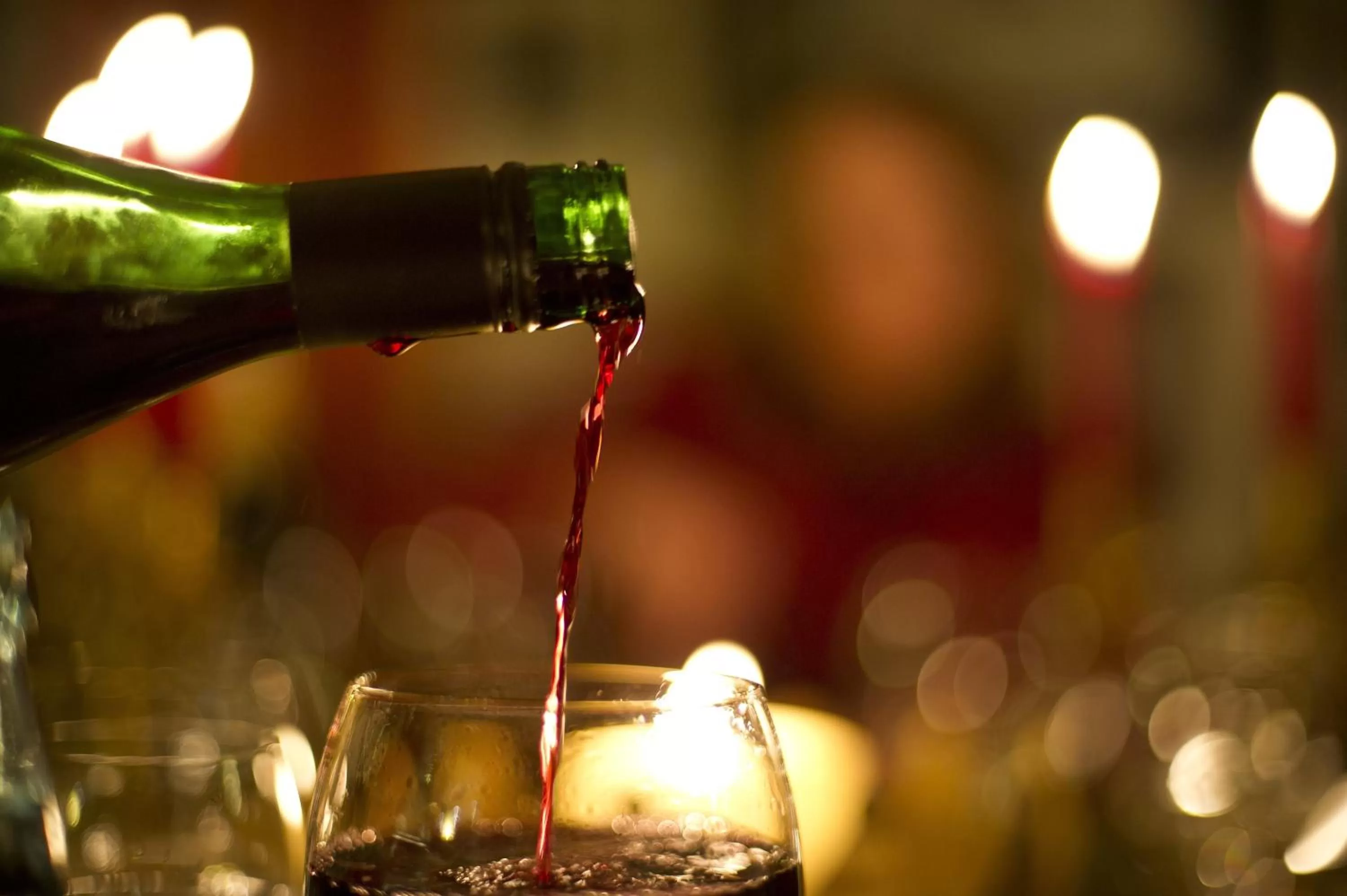 Alcoholic drinks in Hotel Goldflair am Rathaus