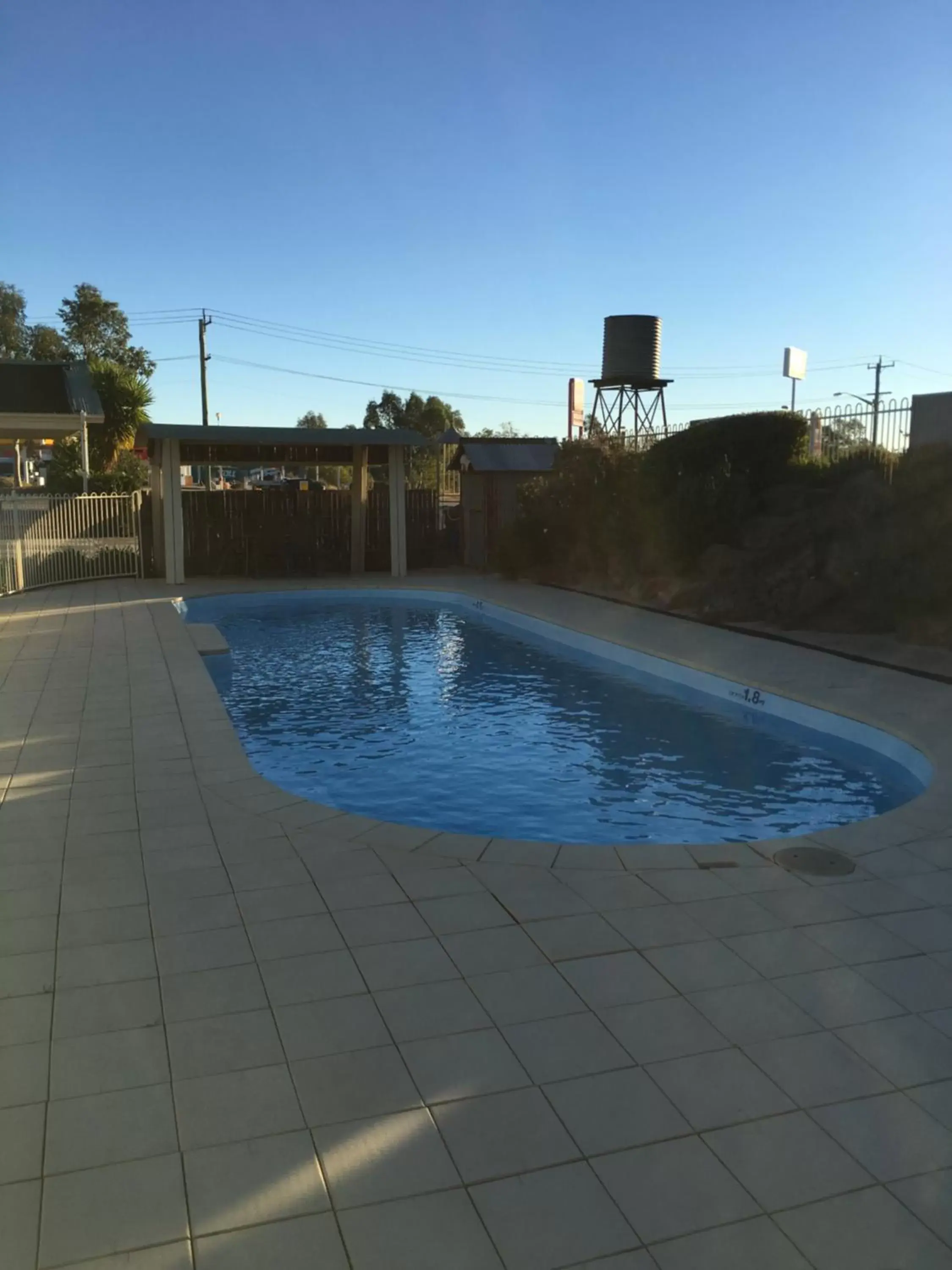 Swimming Pool in Tuckerbox Motor Inn