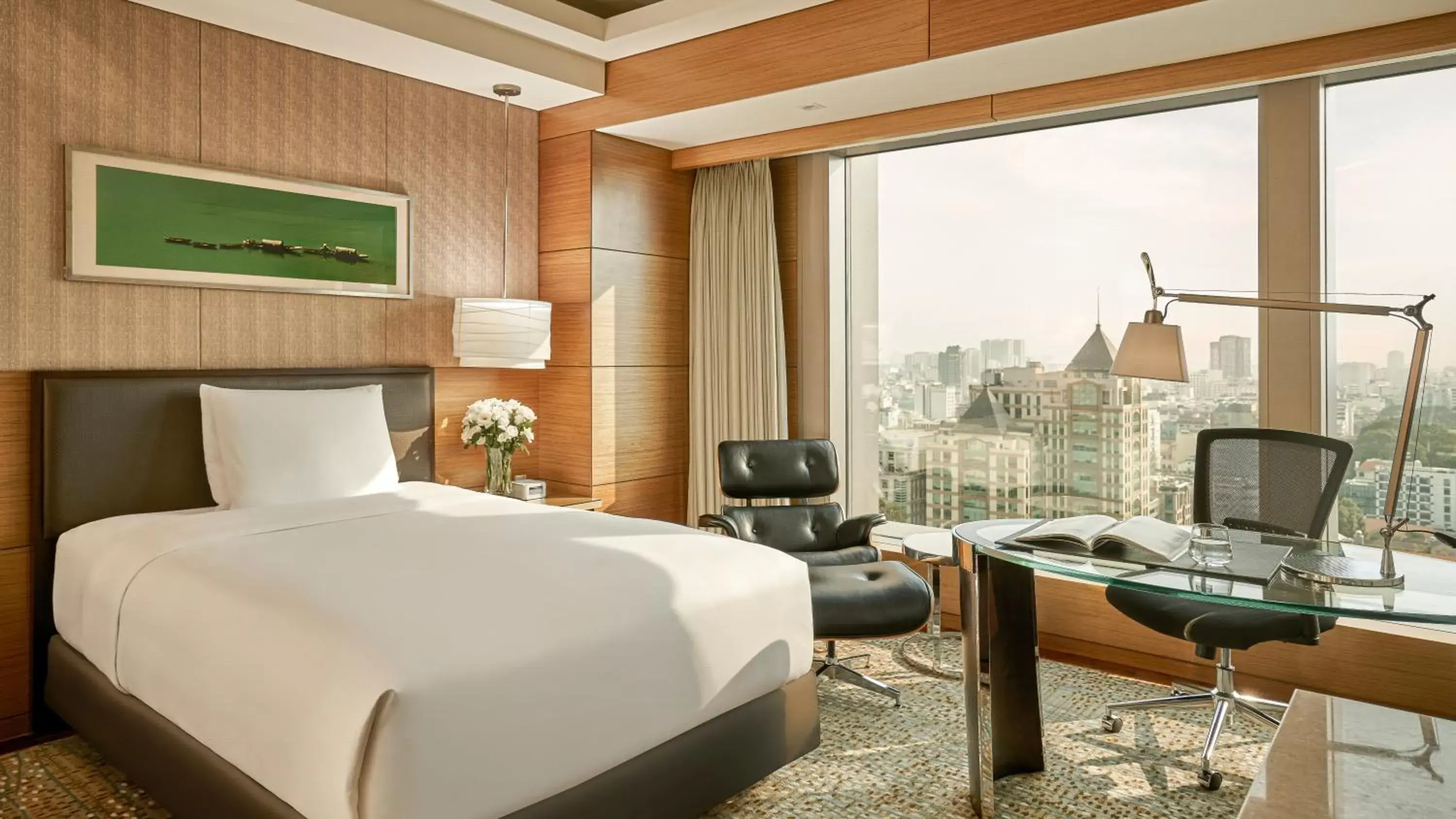 Classic Club Twin Room in InterContinental Saigon, an IHG Hotel Classic Club Twin Room in InterContinental Saigon, an IHG Hotel