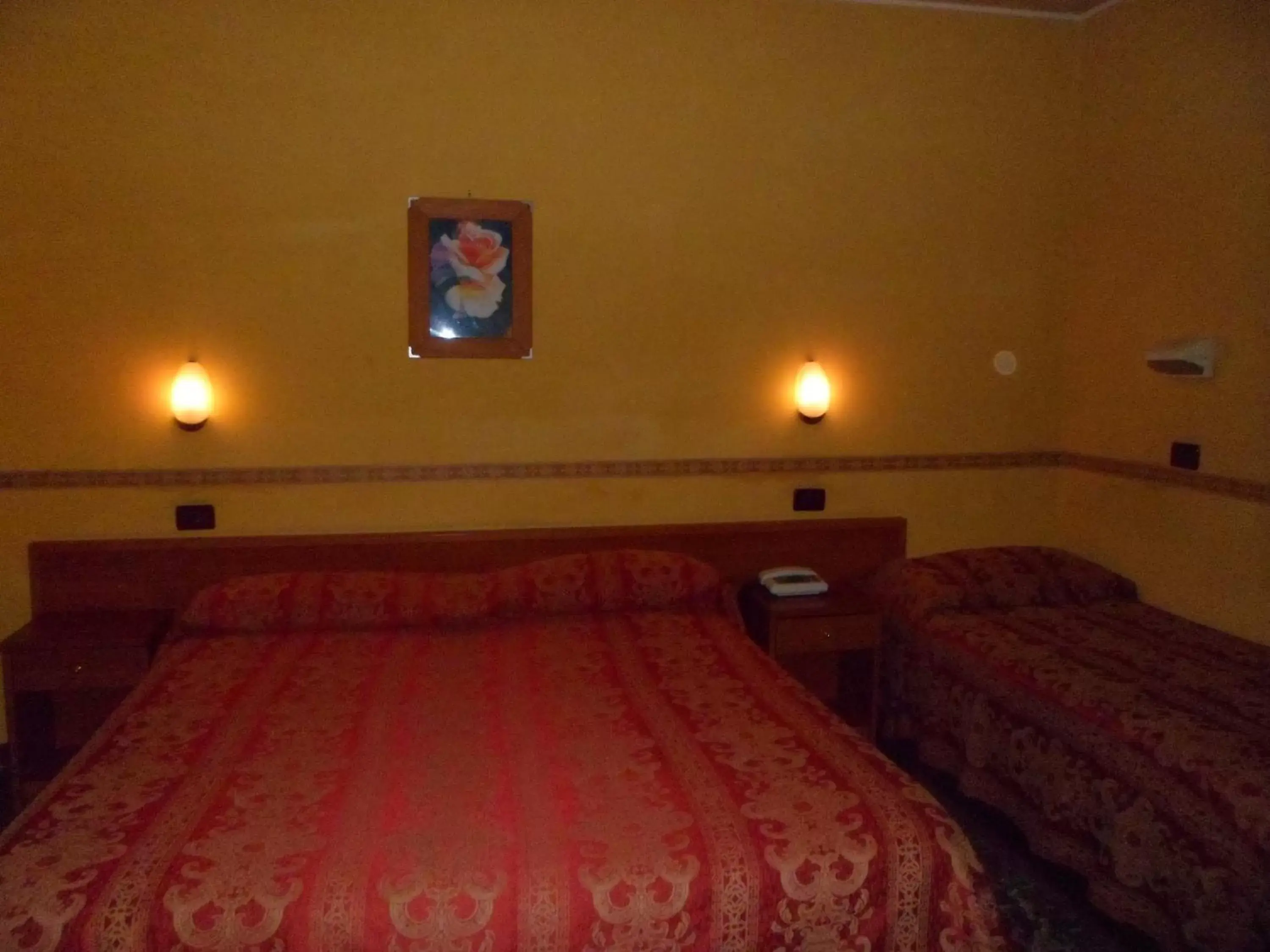 Bed in Motel Tempio