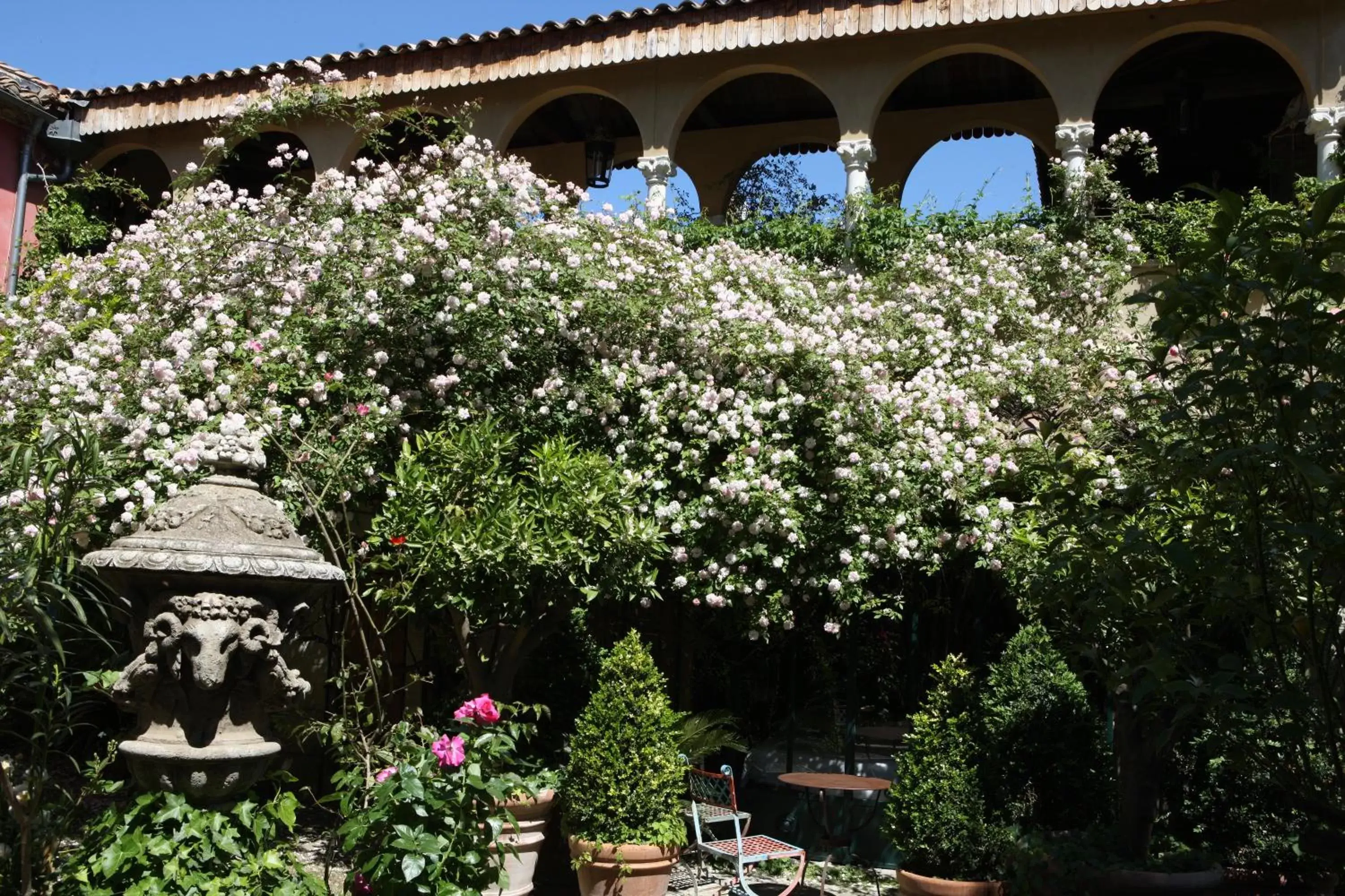 Patio in Jardins Secrets