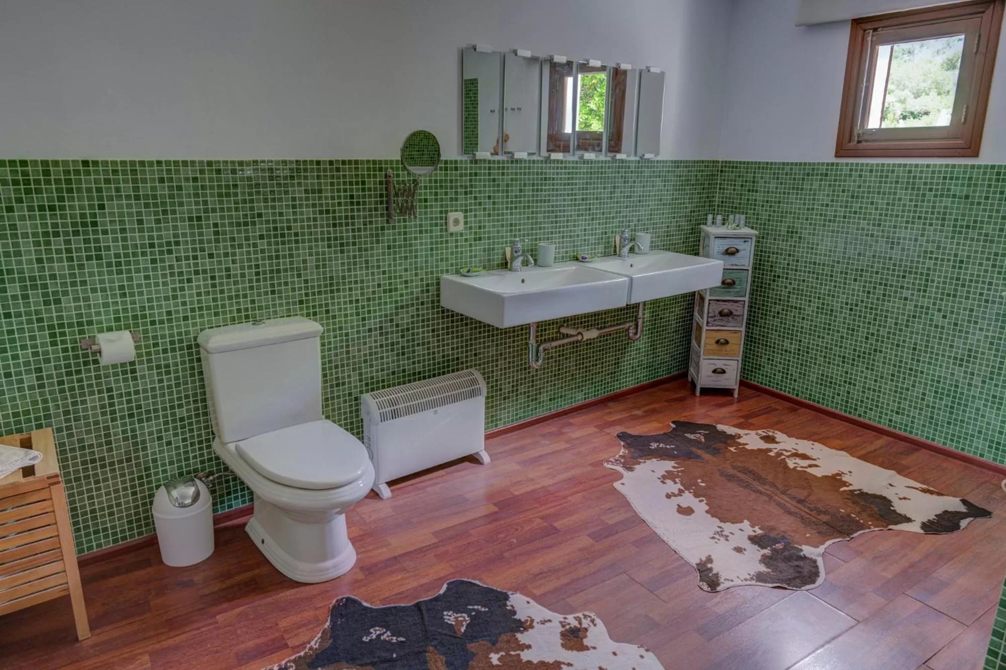 Bathroom in loftOtel canet