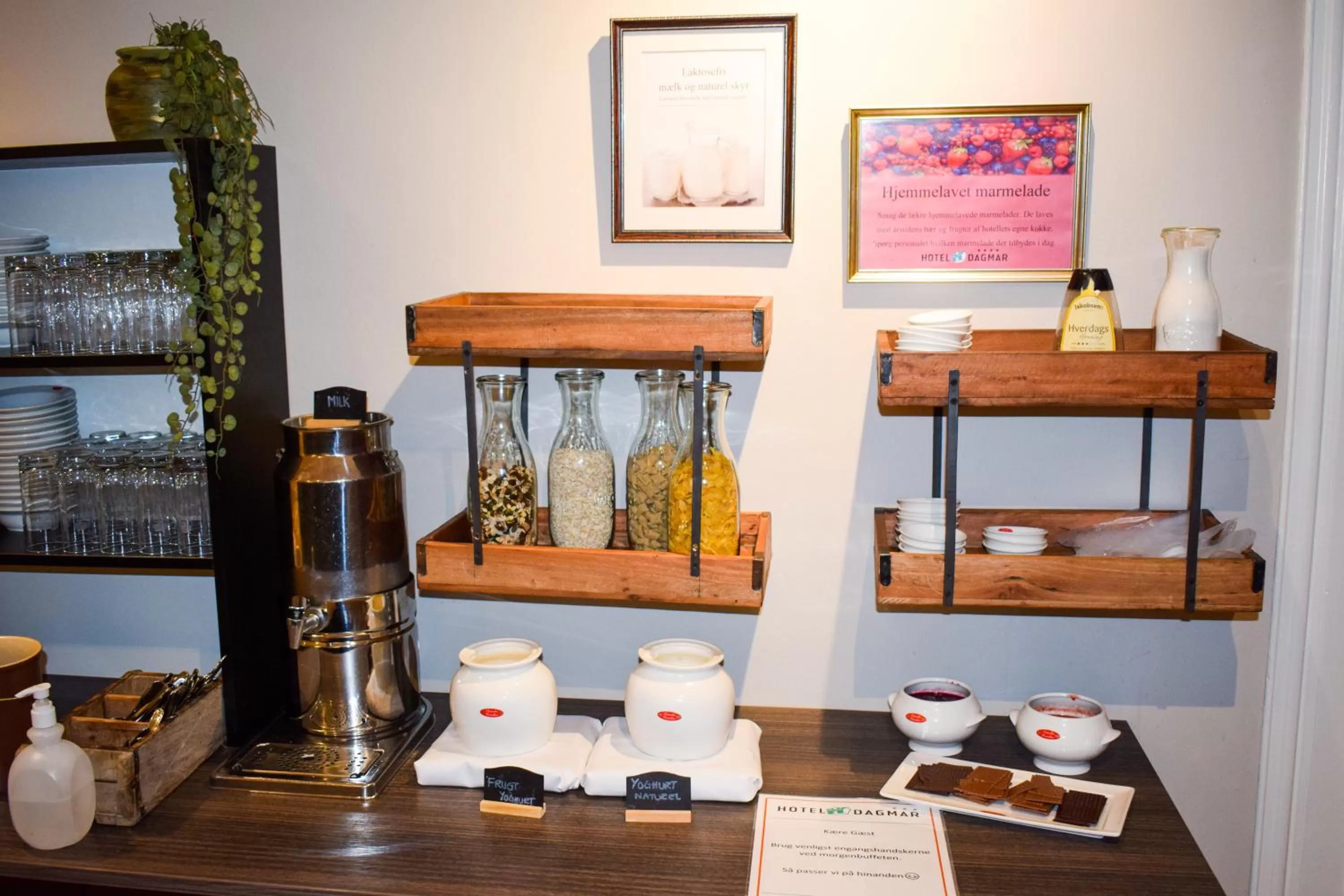 Breakfast in Hotel Dagmar