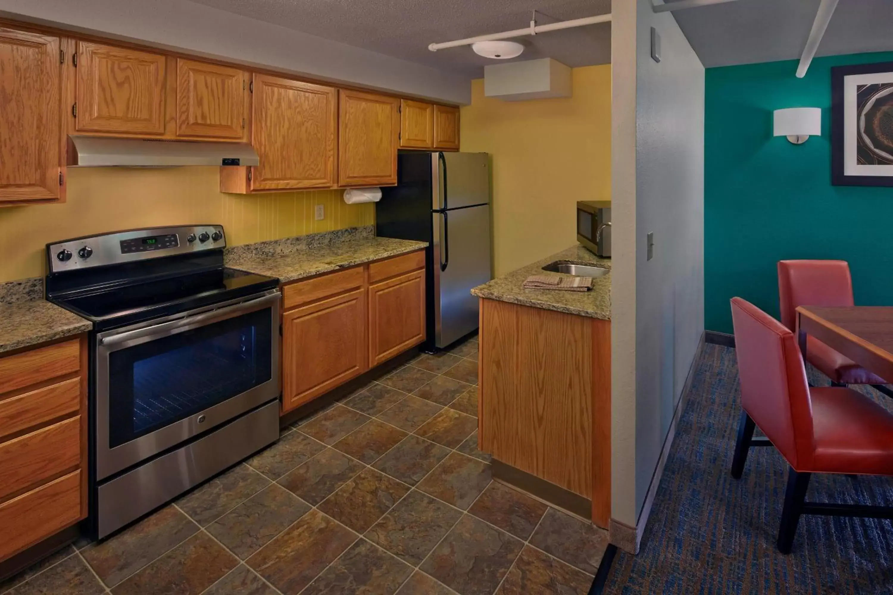 Kitchen or kitchenette, Kitchen/Kitchenette in Residence Inn by Marriott Hartford Downtown