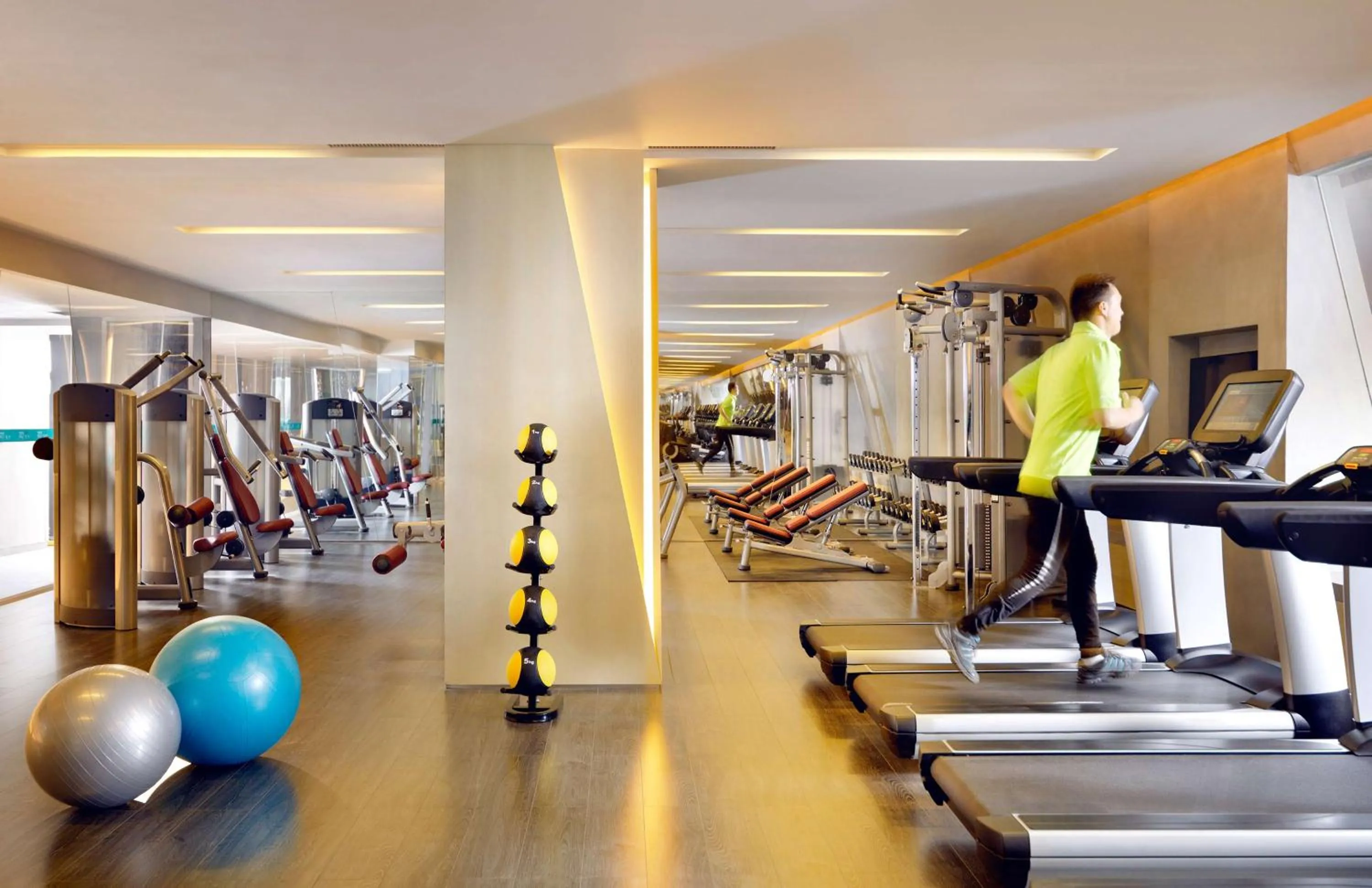 Fitness centre/facilities in Hyatt Regency Tianjin East
