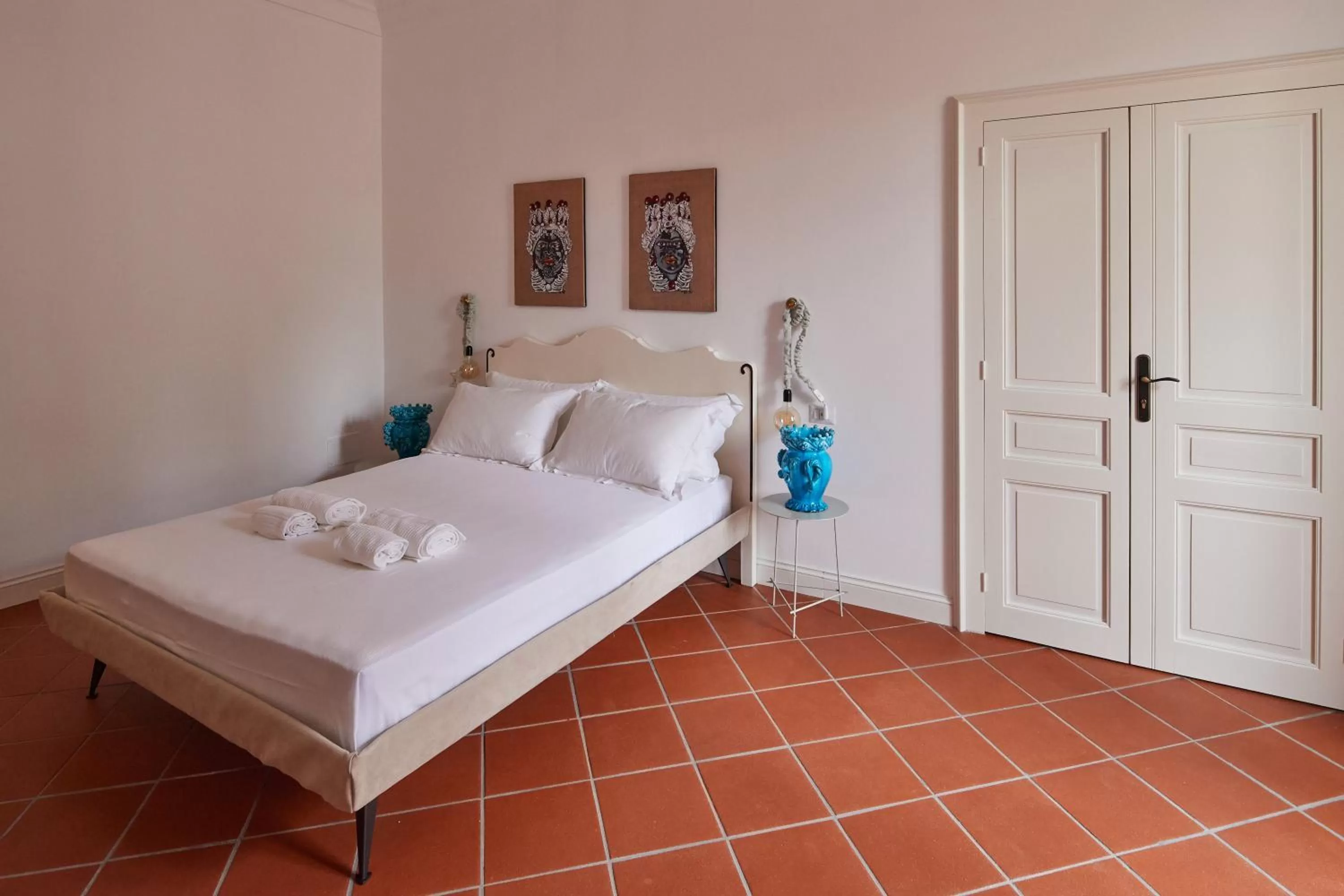 Bed in Galleria del Duomo