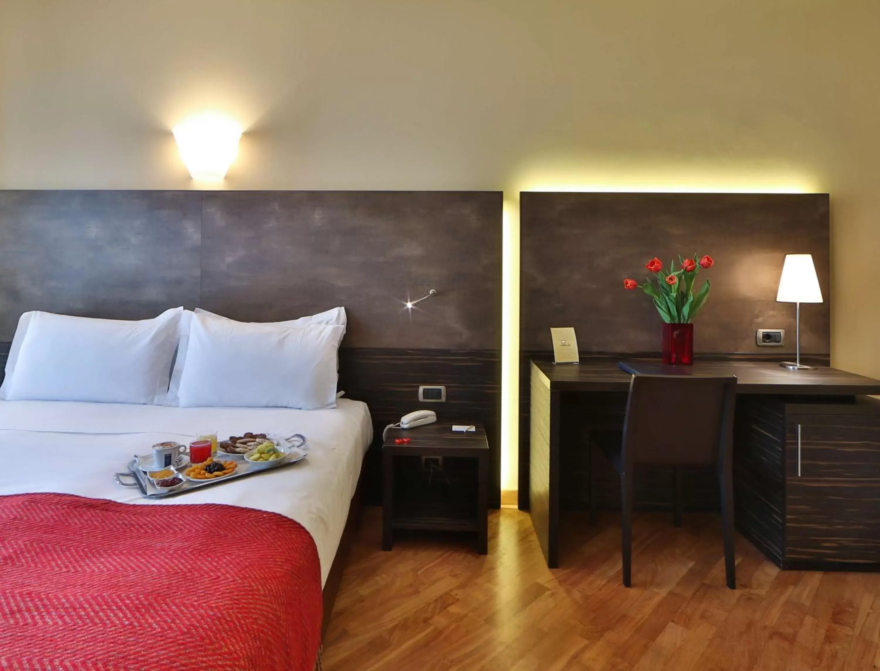 Photo of the whole room, Bed in Best Western Hotel Metropoli